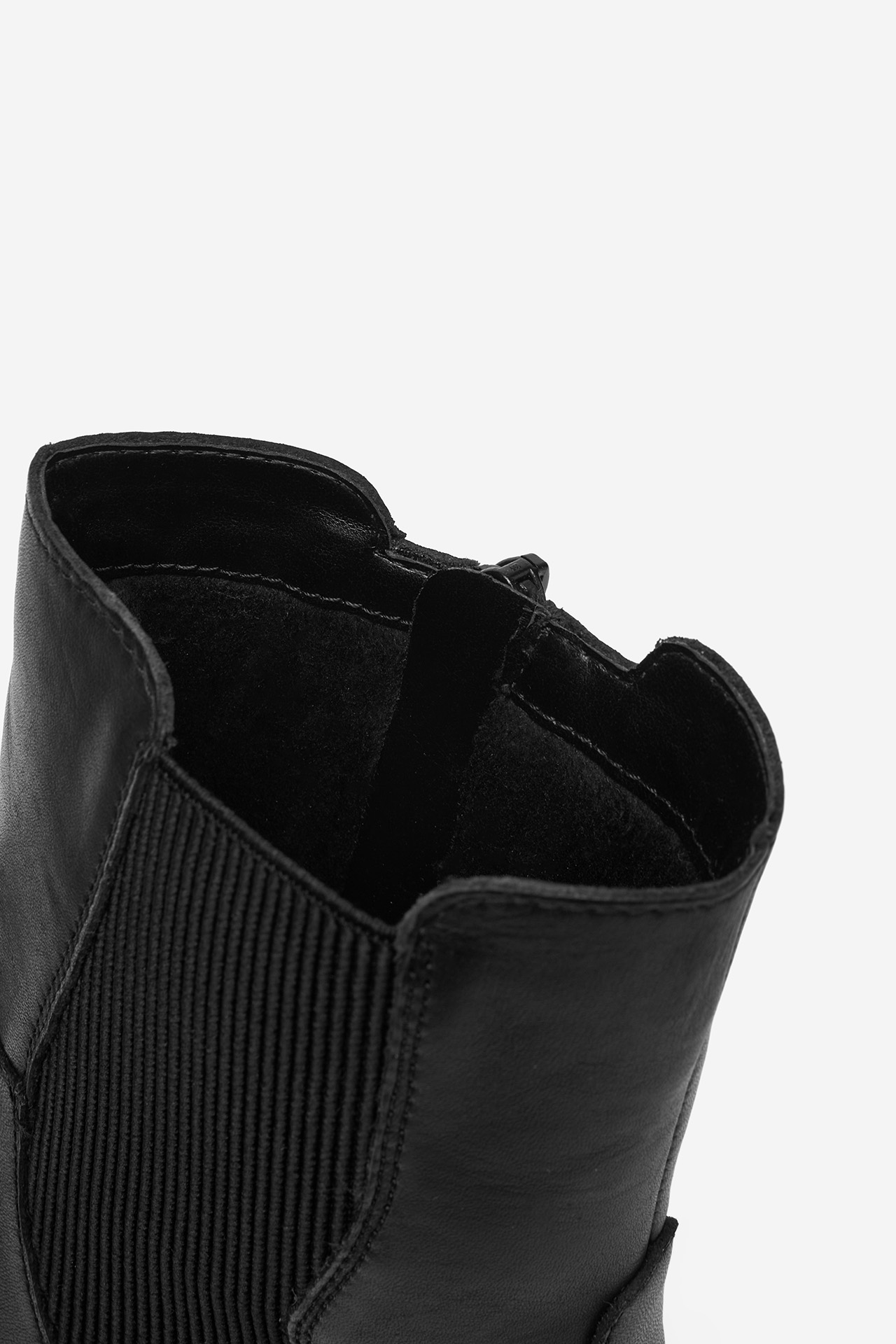 Polokozačky Černá