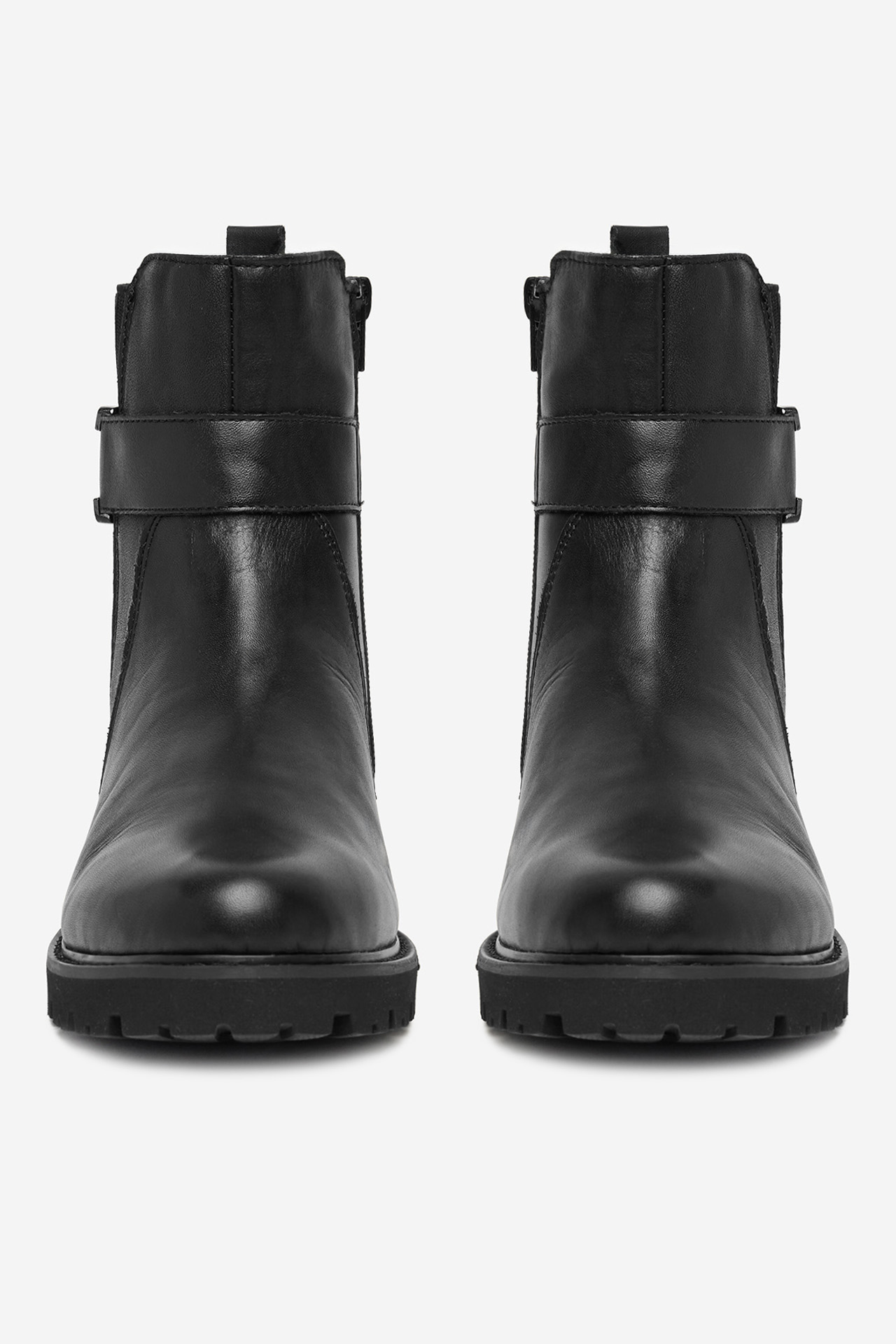 Polokozačky Černá