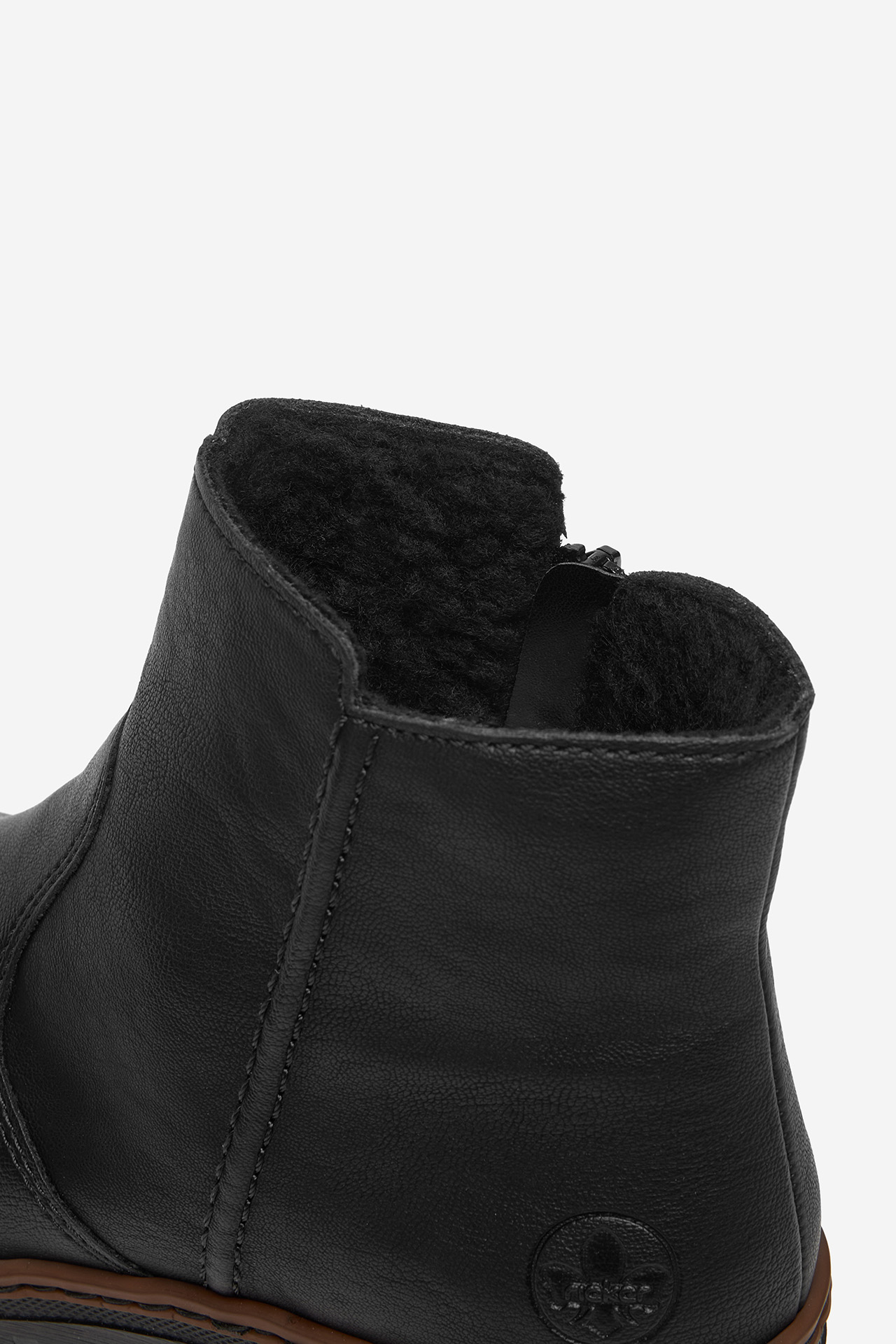 Polokozačky Černá