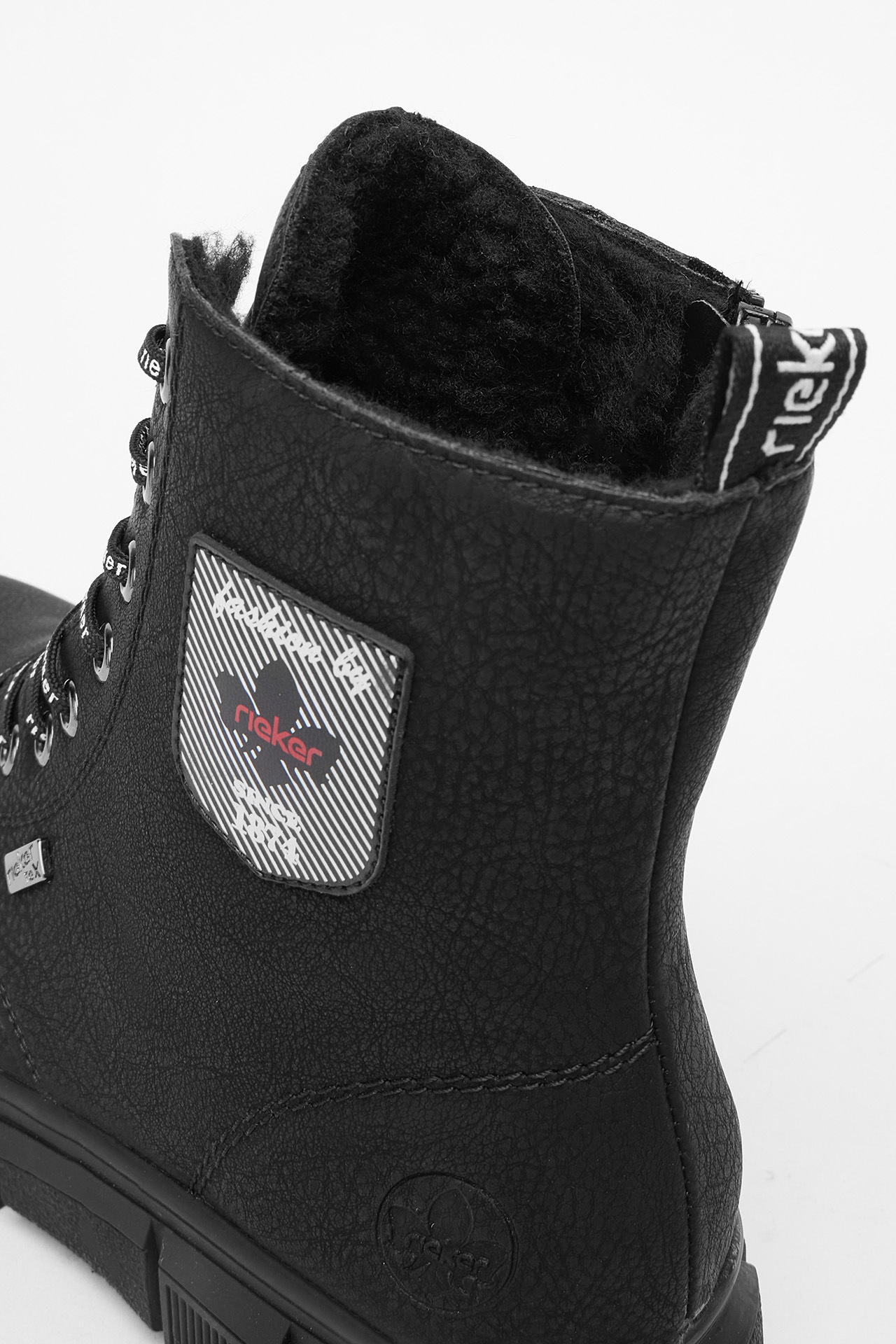 Kotníková obuv Černá