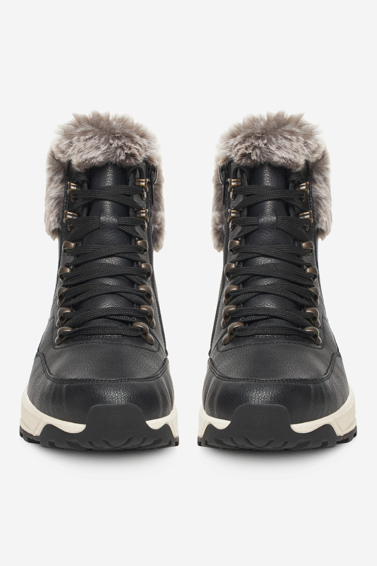 Gležnjarji Črna