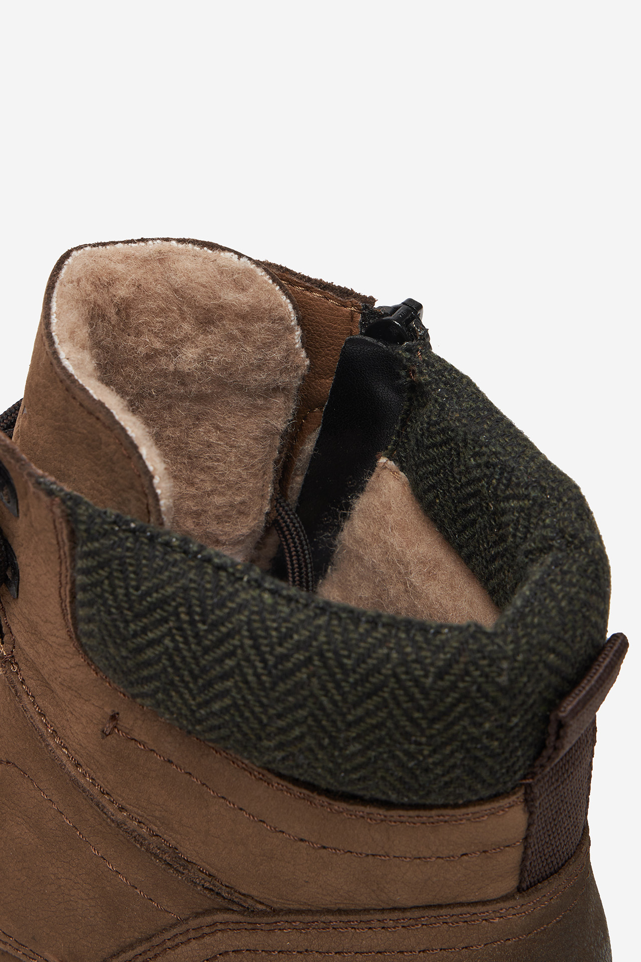 Bakancs Világosbarna