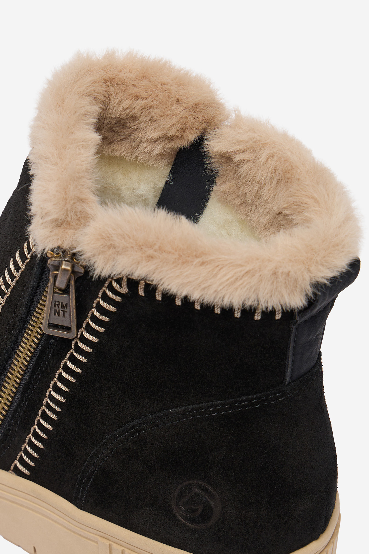 Polokozačky Černá