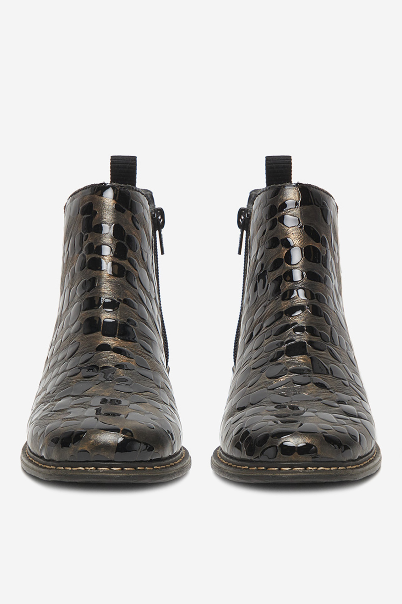 Polokozačky Černá