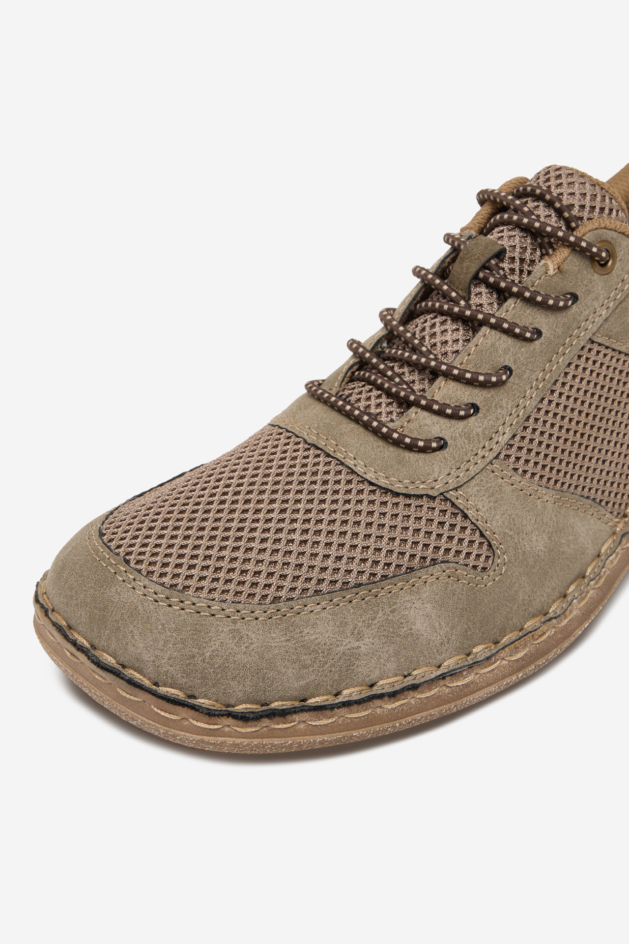 Félcipő Sötétbézs