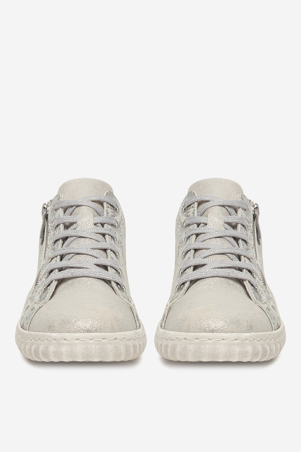 Superge Srebrna