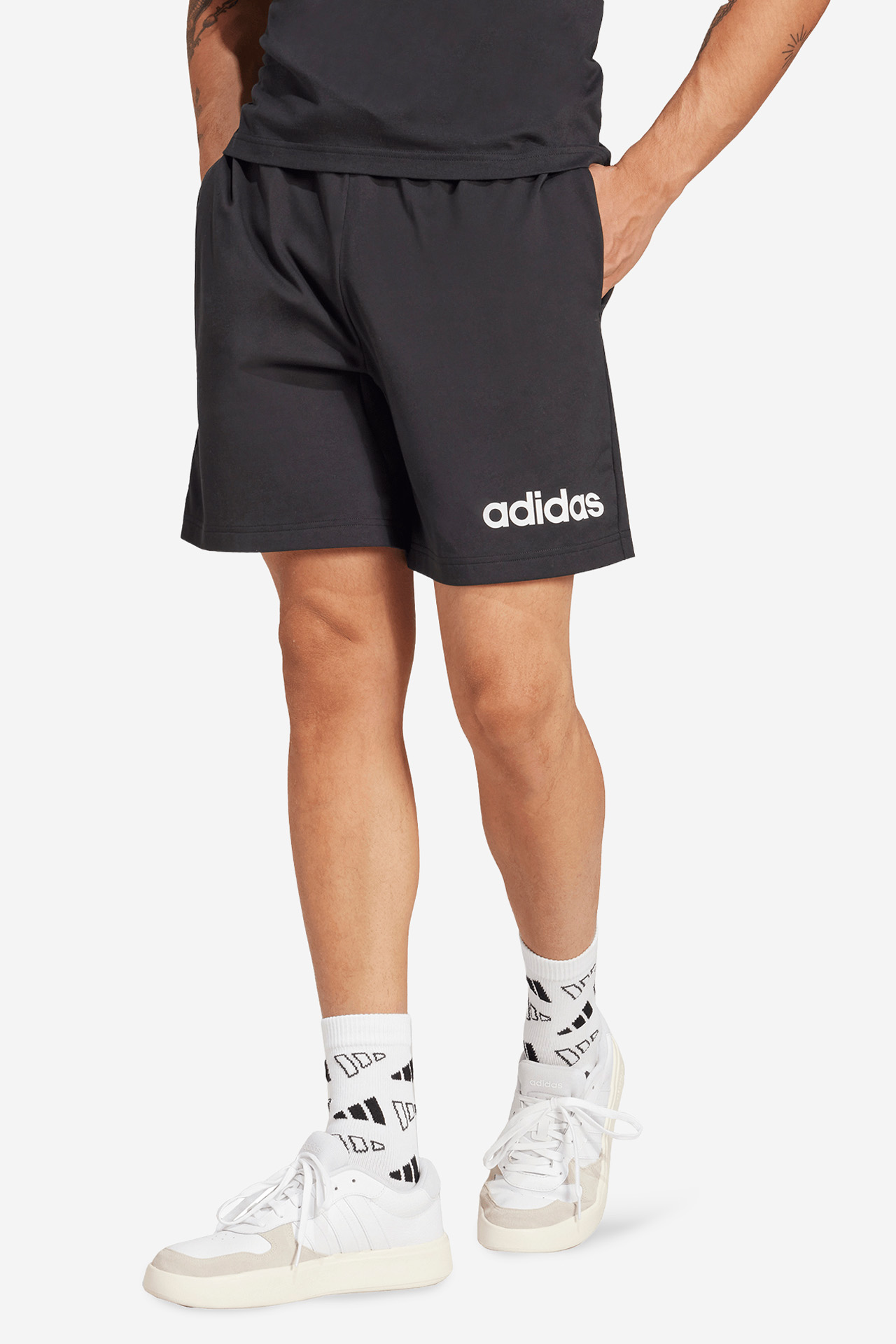 adidas JE9012 Czarny