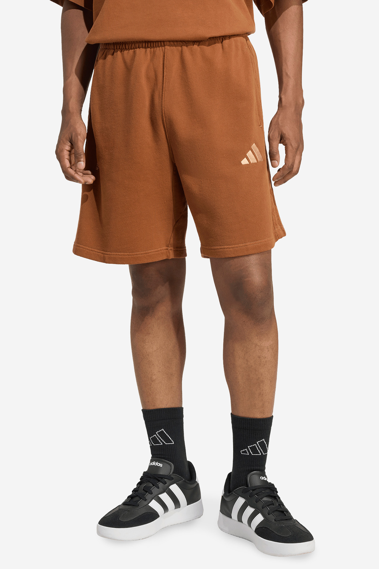 Spodenki adidas KE5995 Brązowy jasny