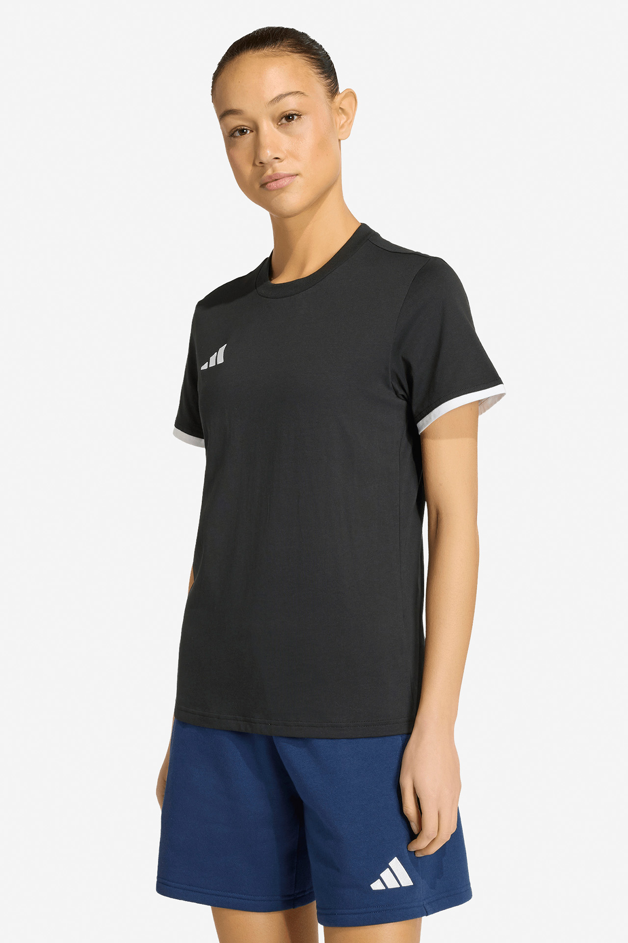 T-shirt adidas JZ6682 Czarny