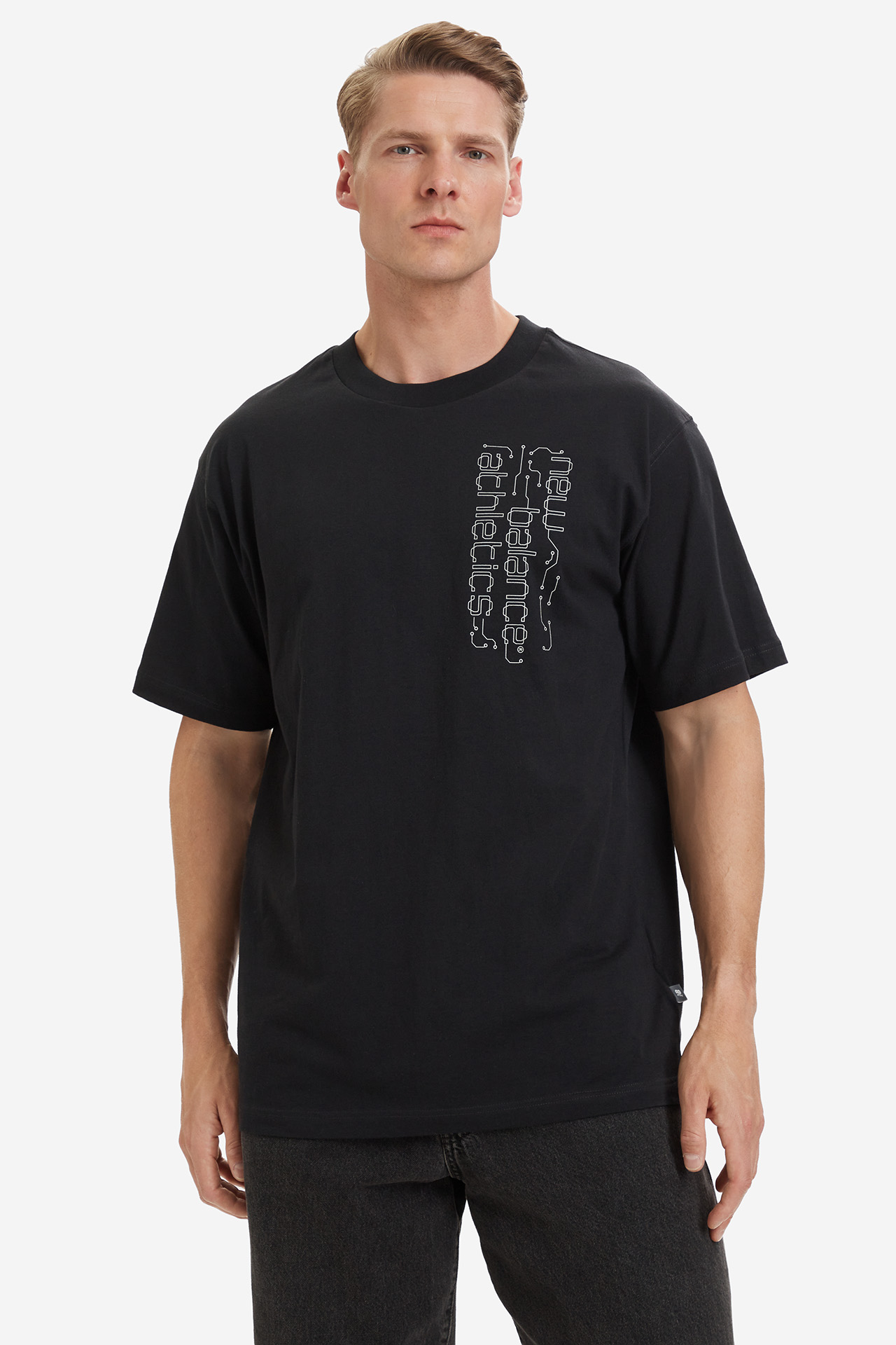 T-shirt NEW BALANCE MT6105FKBK Czarny