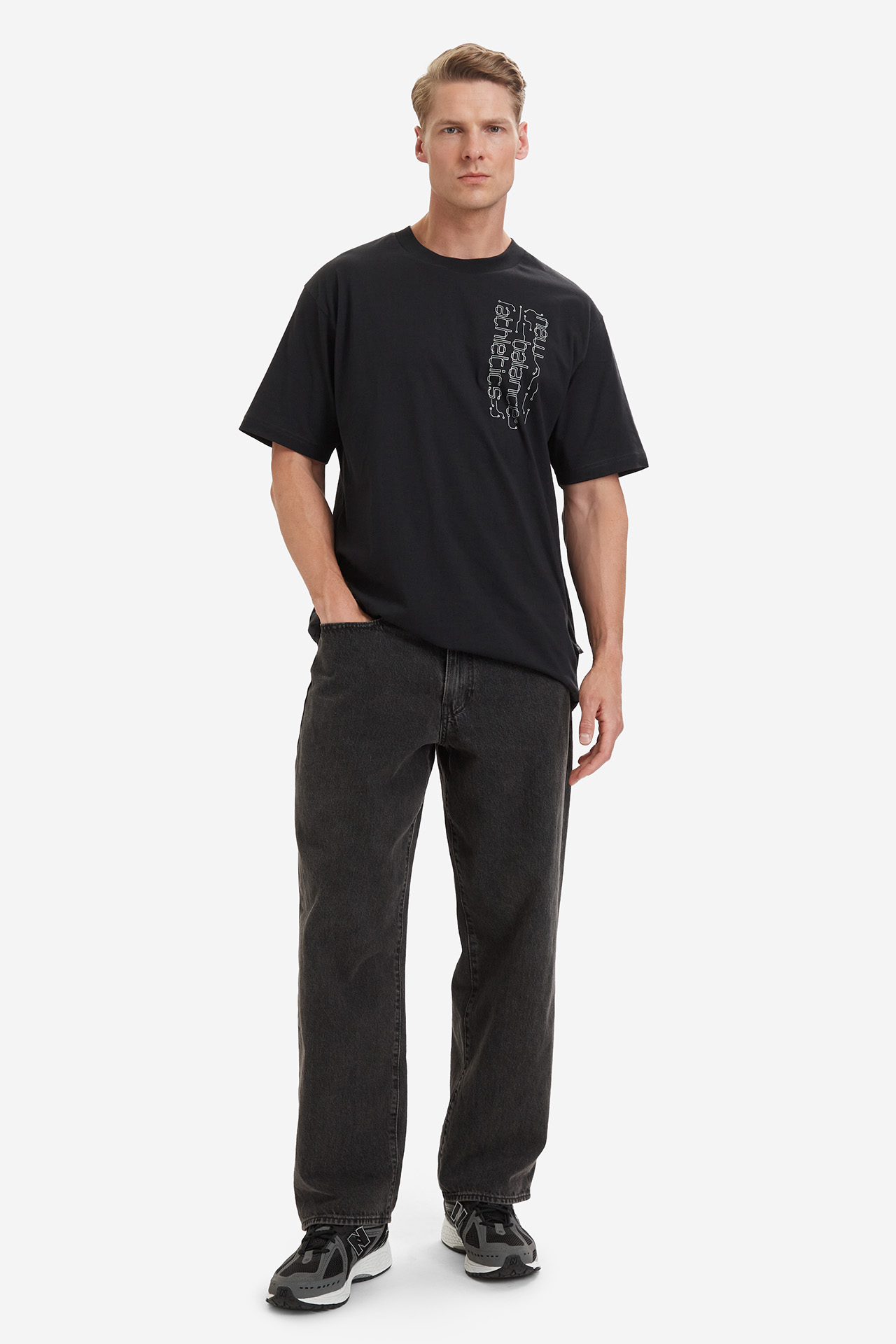 T-shirt NEW BALANCE MT6105FKBK Czarny