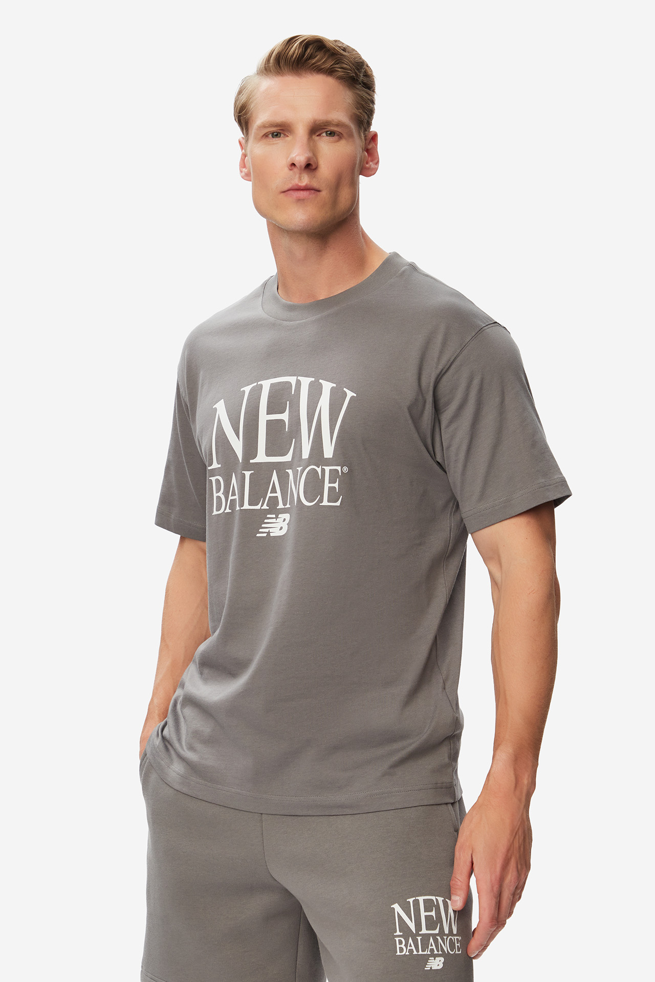 T-shirt NEW BALANCE MT61X6EQCAS Szary