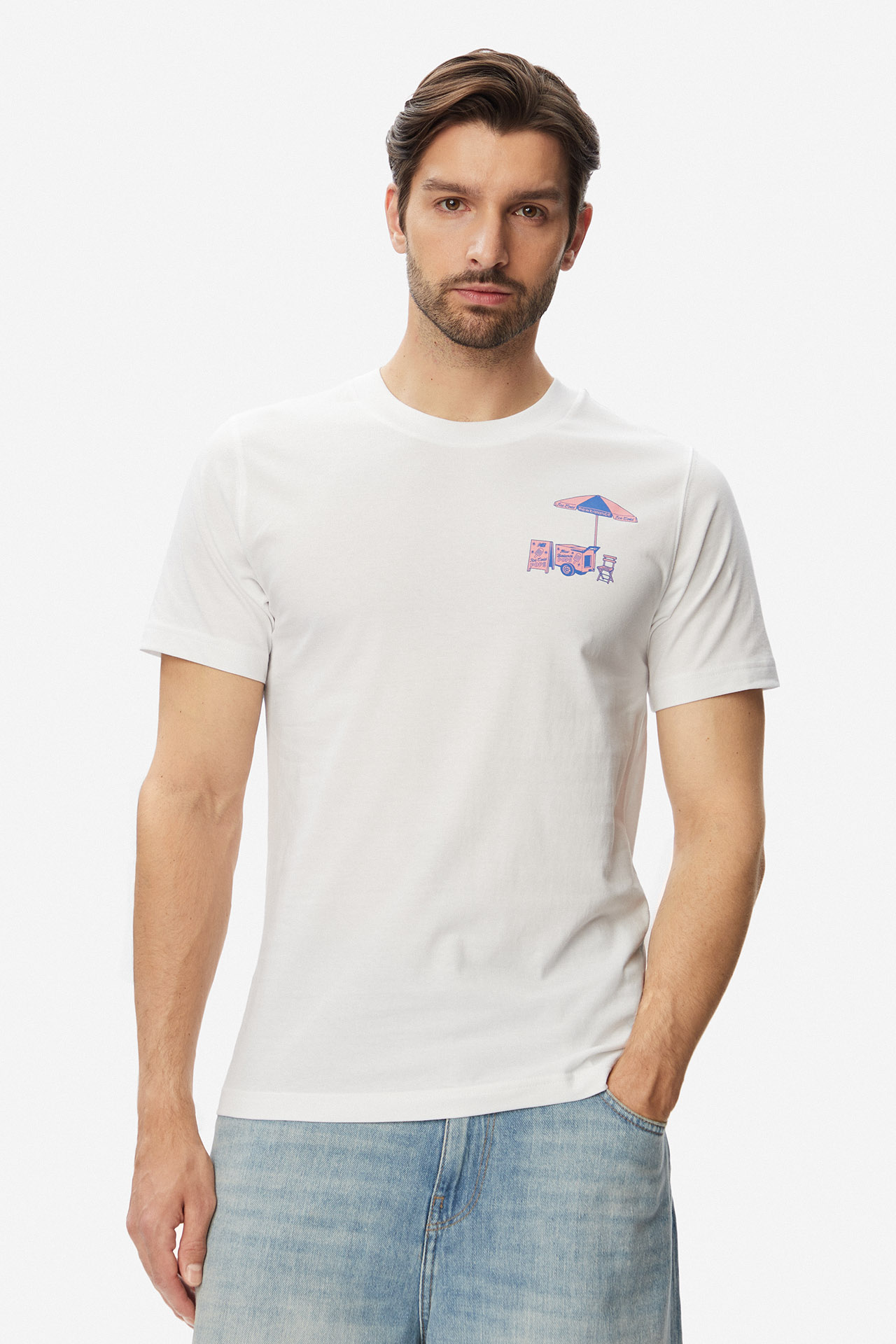T-shirt NEW BALANCE MT61T2QHWT Biały