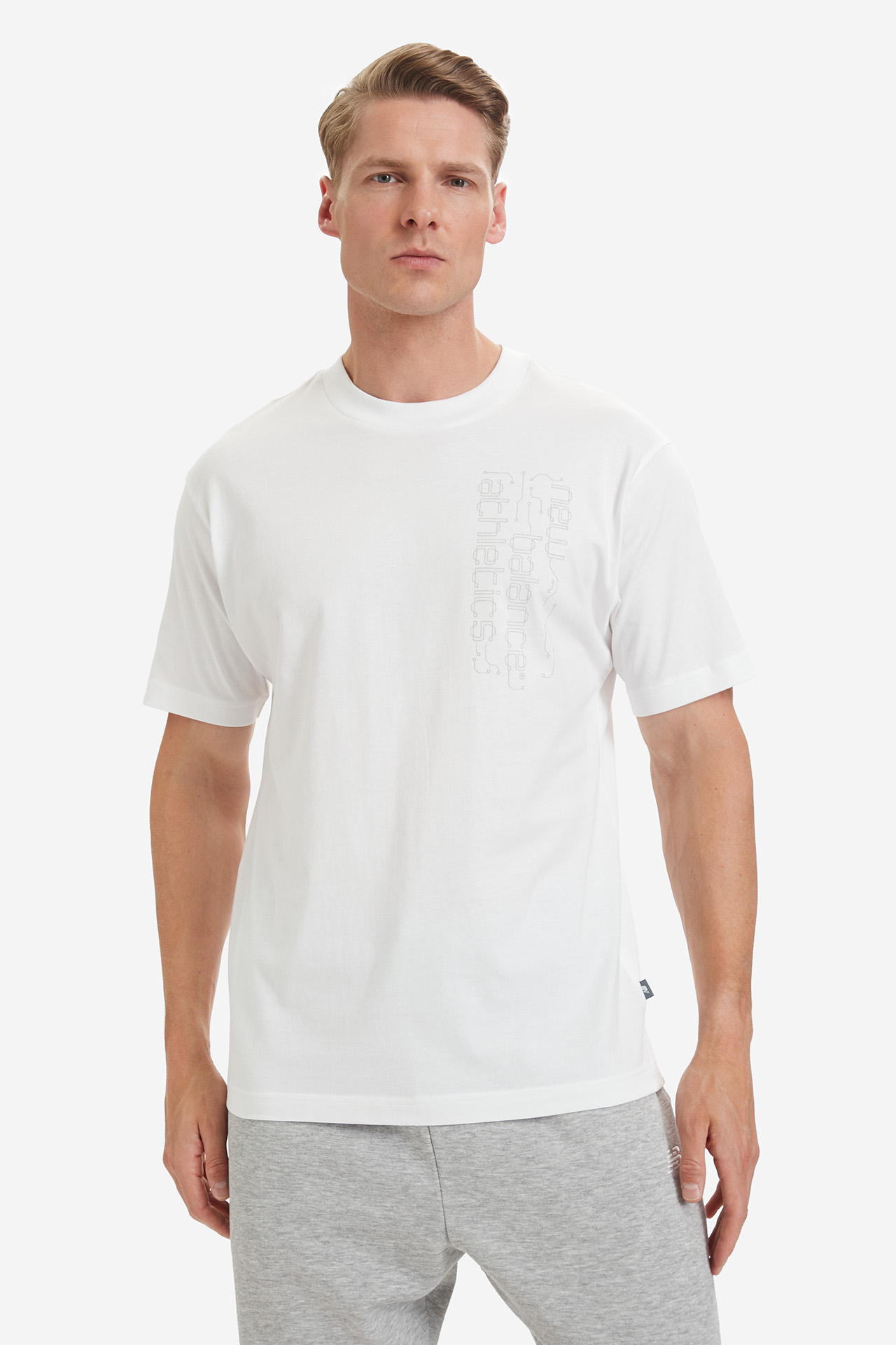 T-shirt NEW BALANCE MT6105FKWT Biały