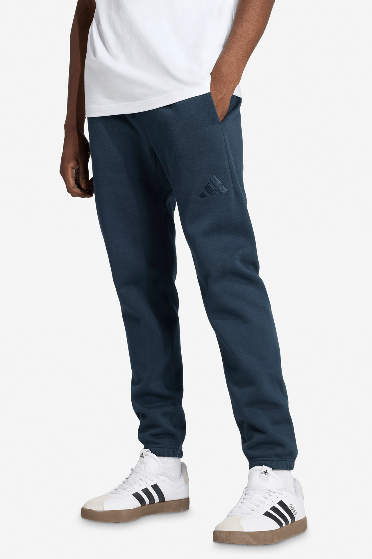 Spodnie adidas KC3177 Granatowy