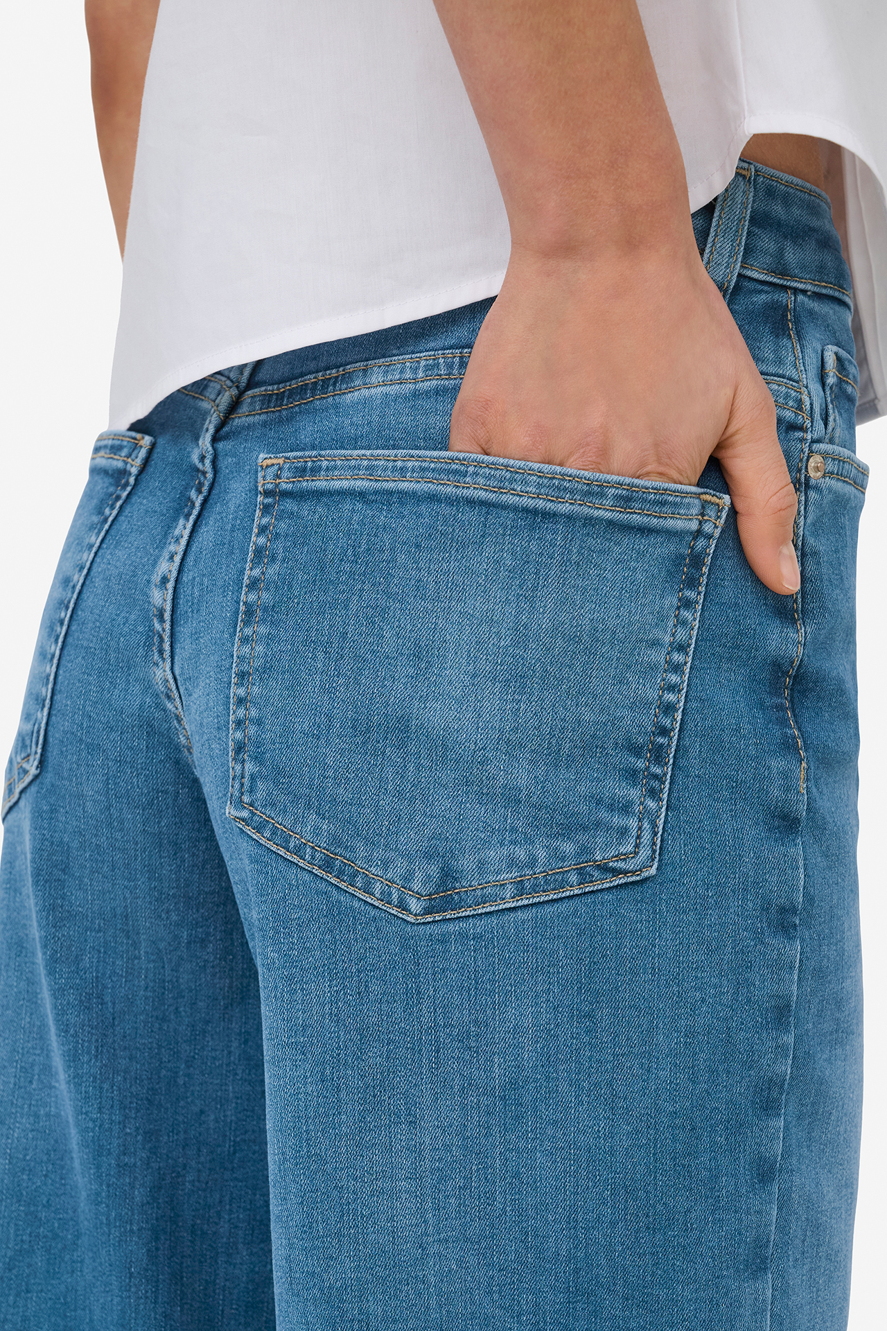 Jeansy