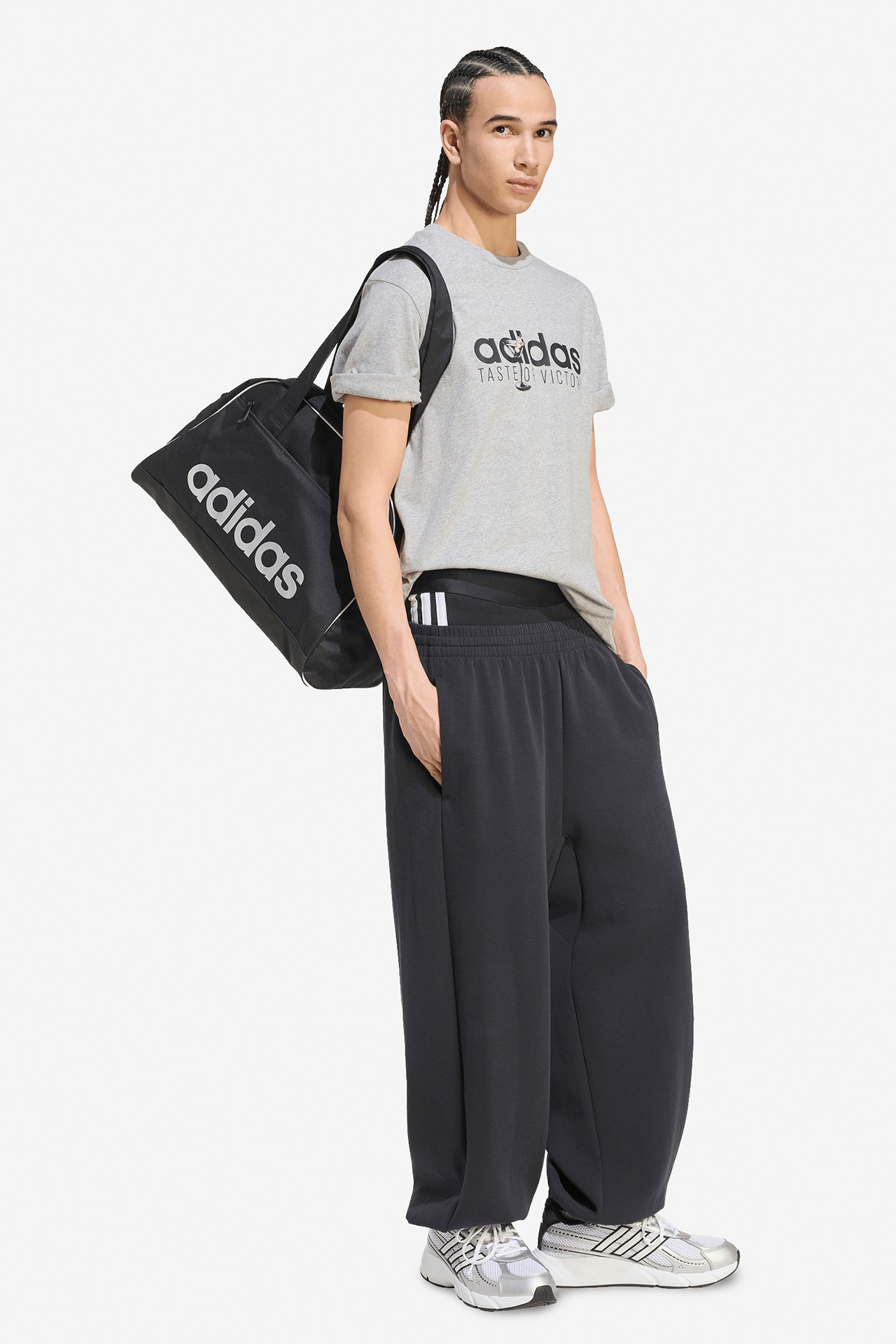 T-shirt adidas KG0954 Szary