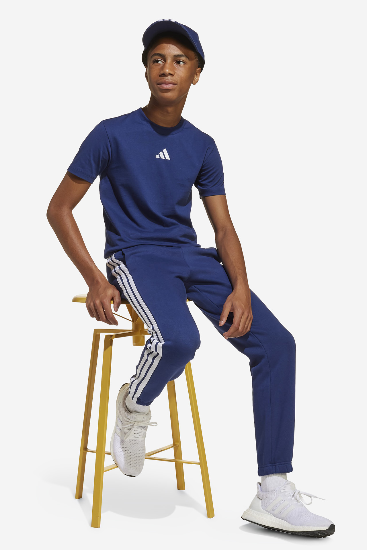 Spodnie adidas JY0603 Niebieski