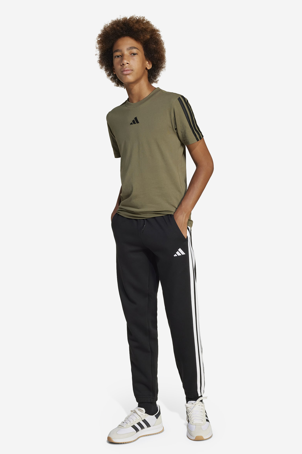 Spodnie adidas JJ3540 Czarny