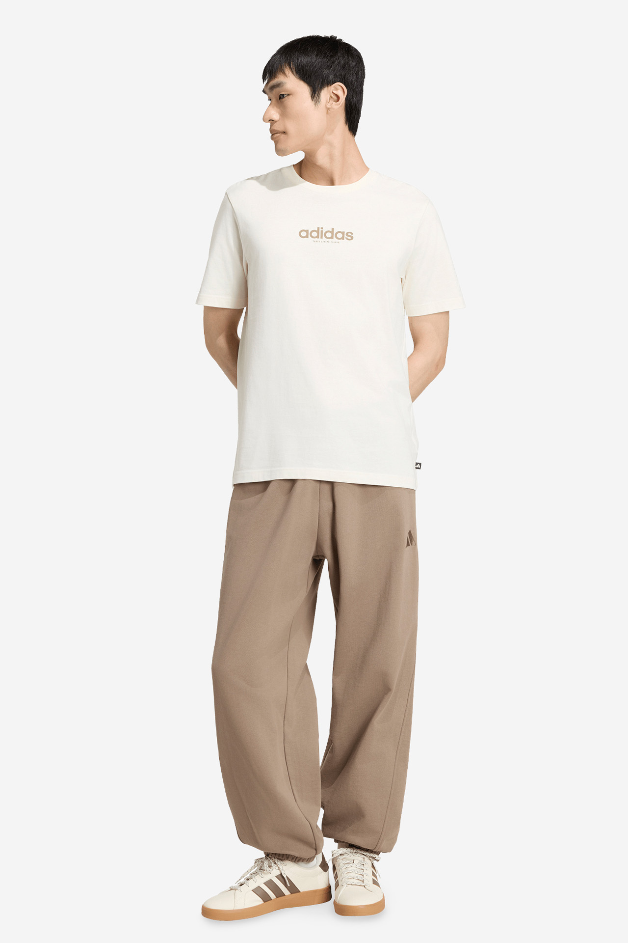 T-shirt adidas KT9723 Kremowy