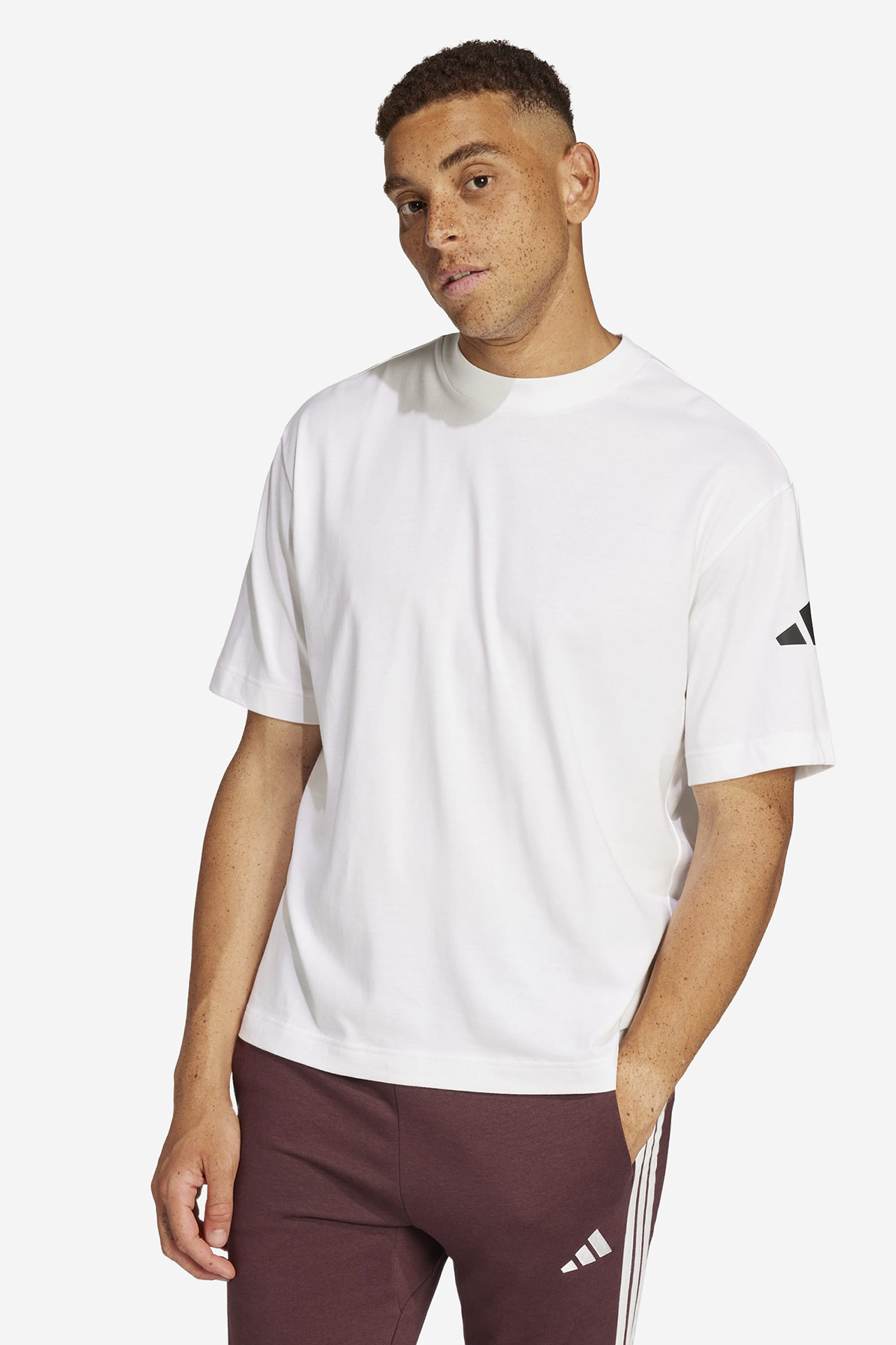 T-shirt adidas JC9296 Biały