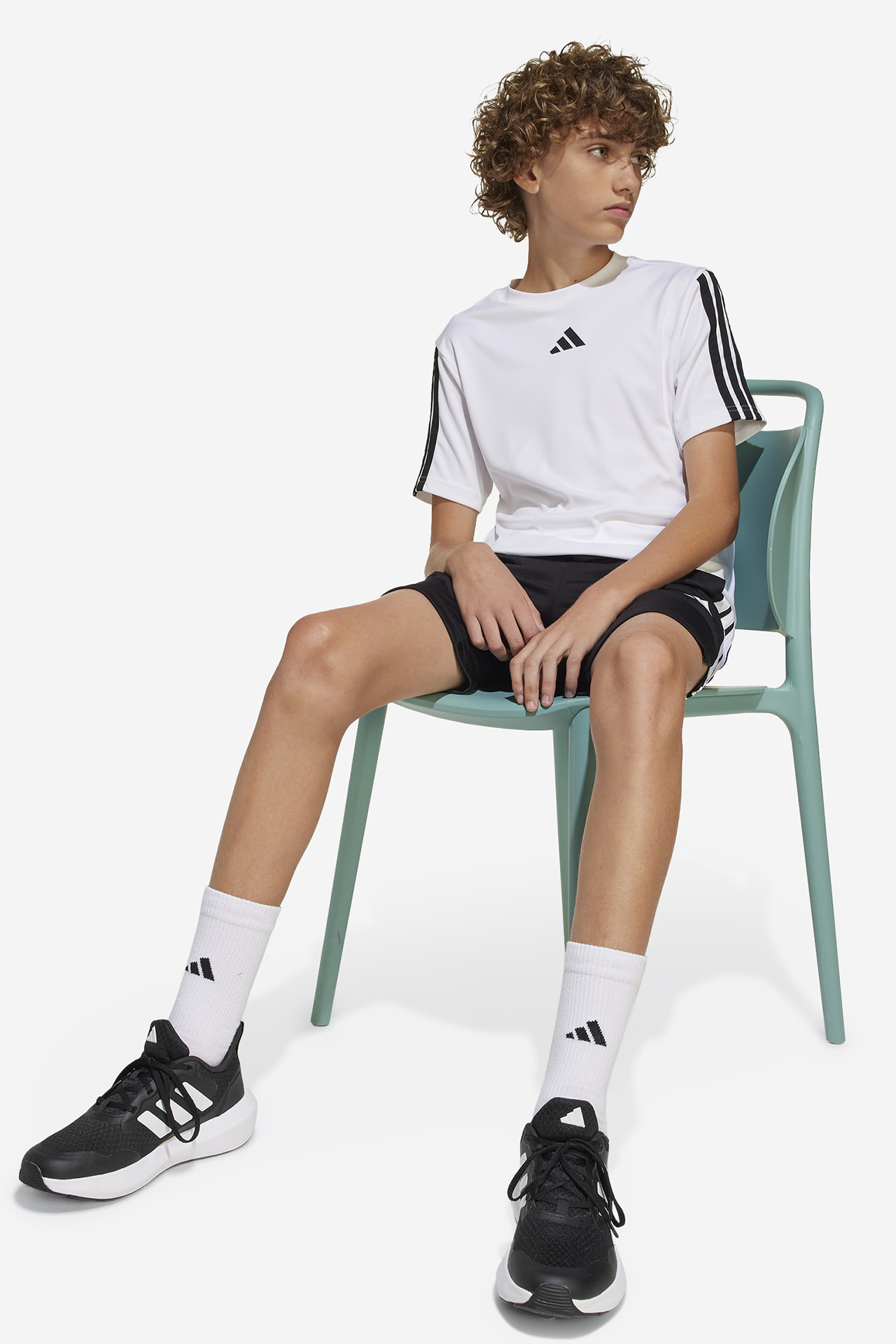 T-shirt adidas JJ1033 Biały