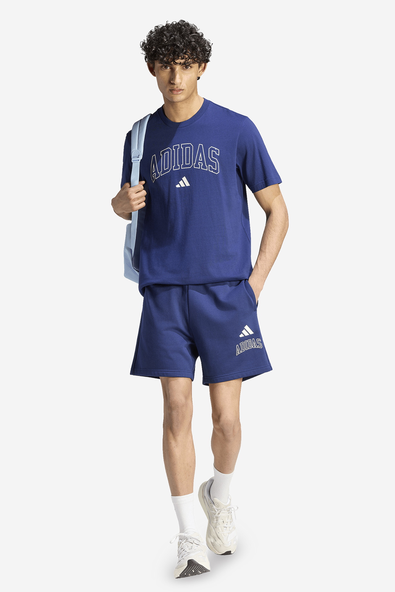 T-shirt adidas KC7184 Granatowy