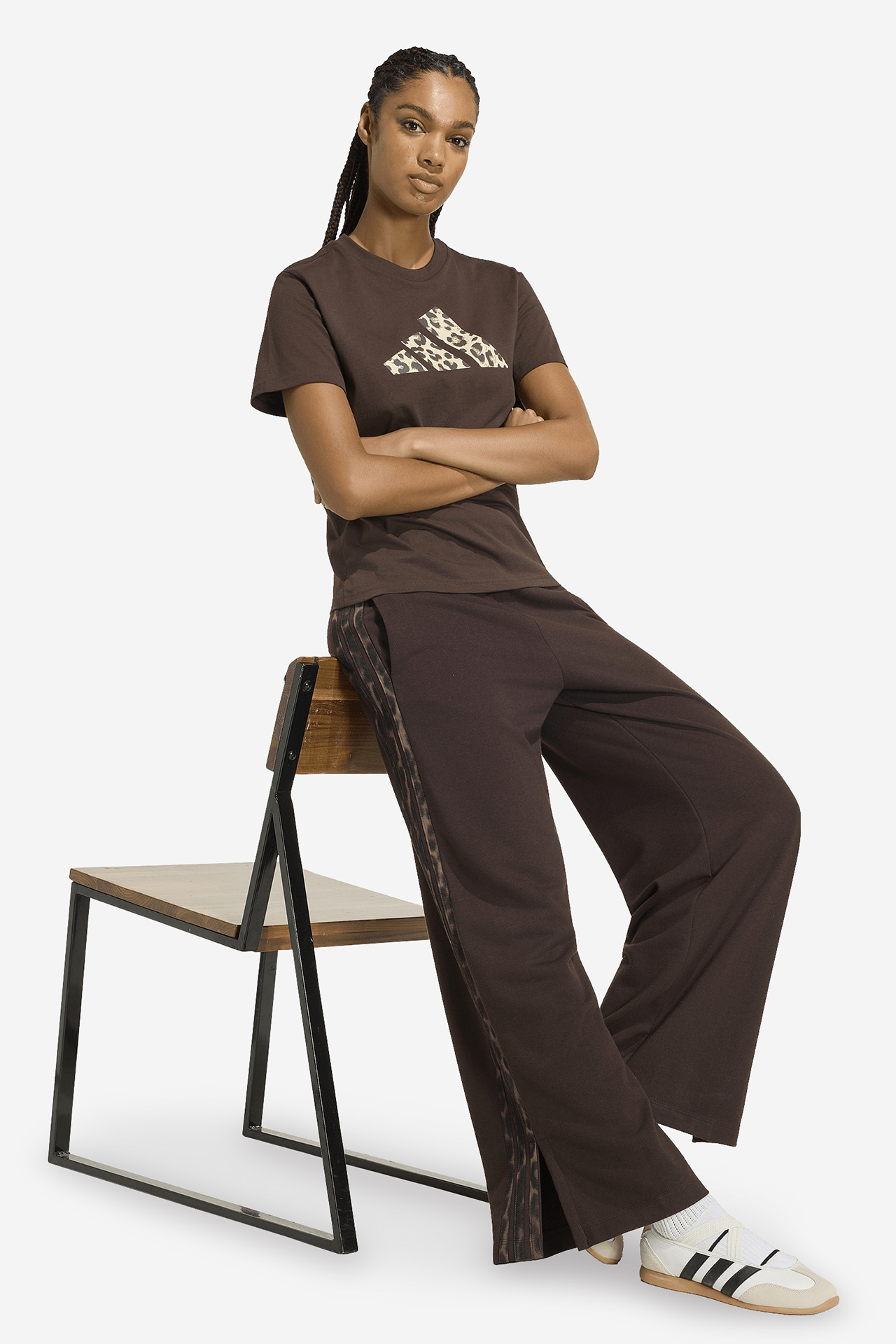 T-shirt adidas KT2676 Brązowy
