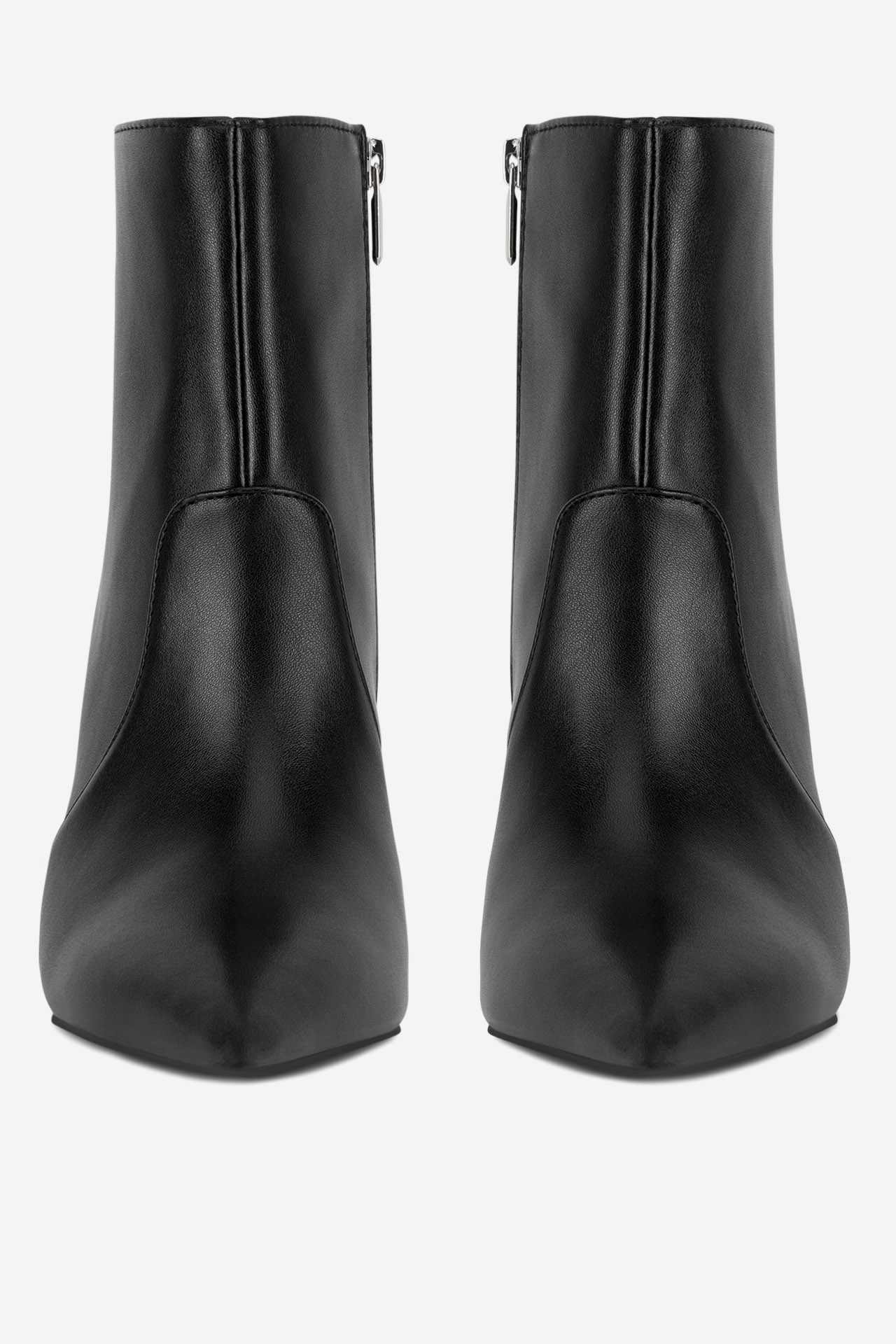 Kotníková obuv ČERNÁ