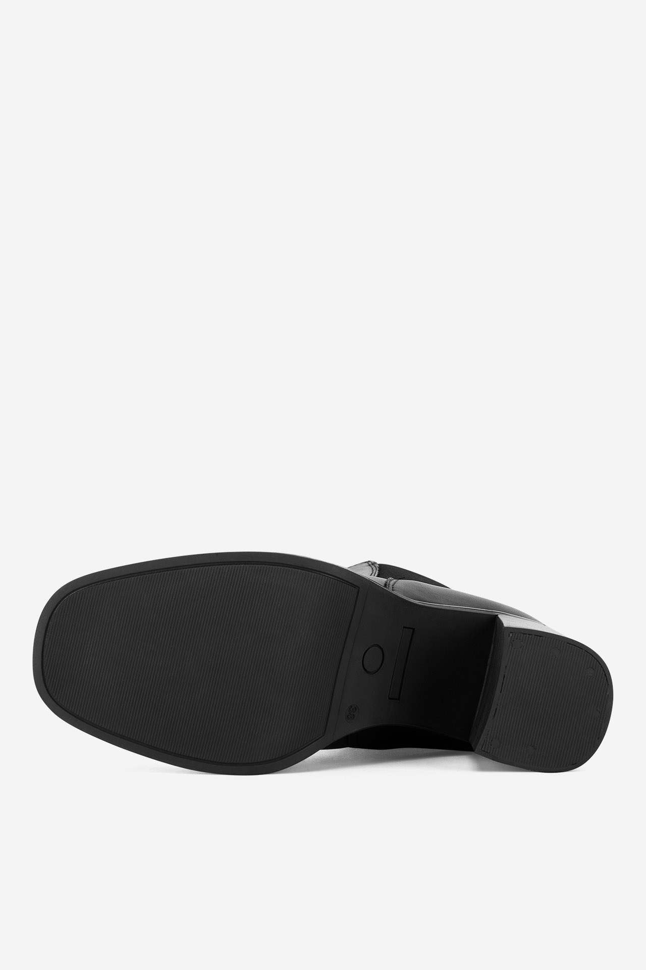 Kotníková obuv ČERNÁ