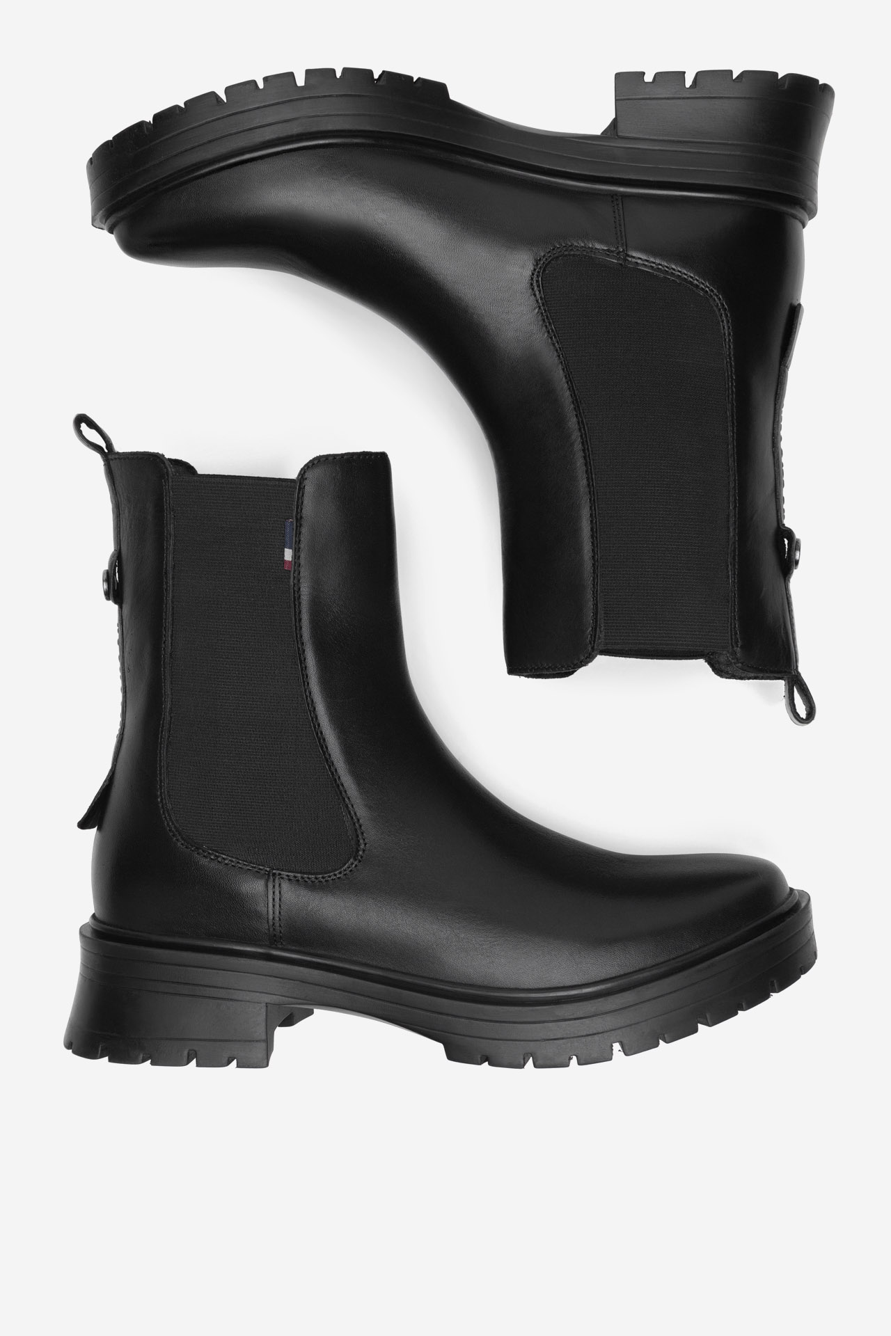 Gležnjarji chelsea Črna