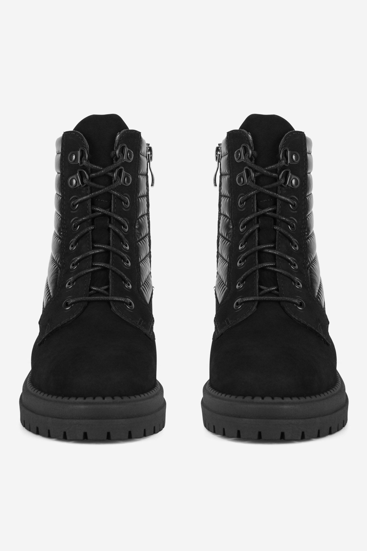 Gležnjarji z vezalkami Črna