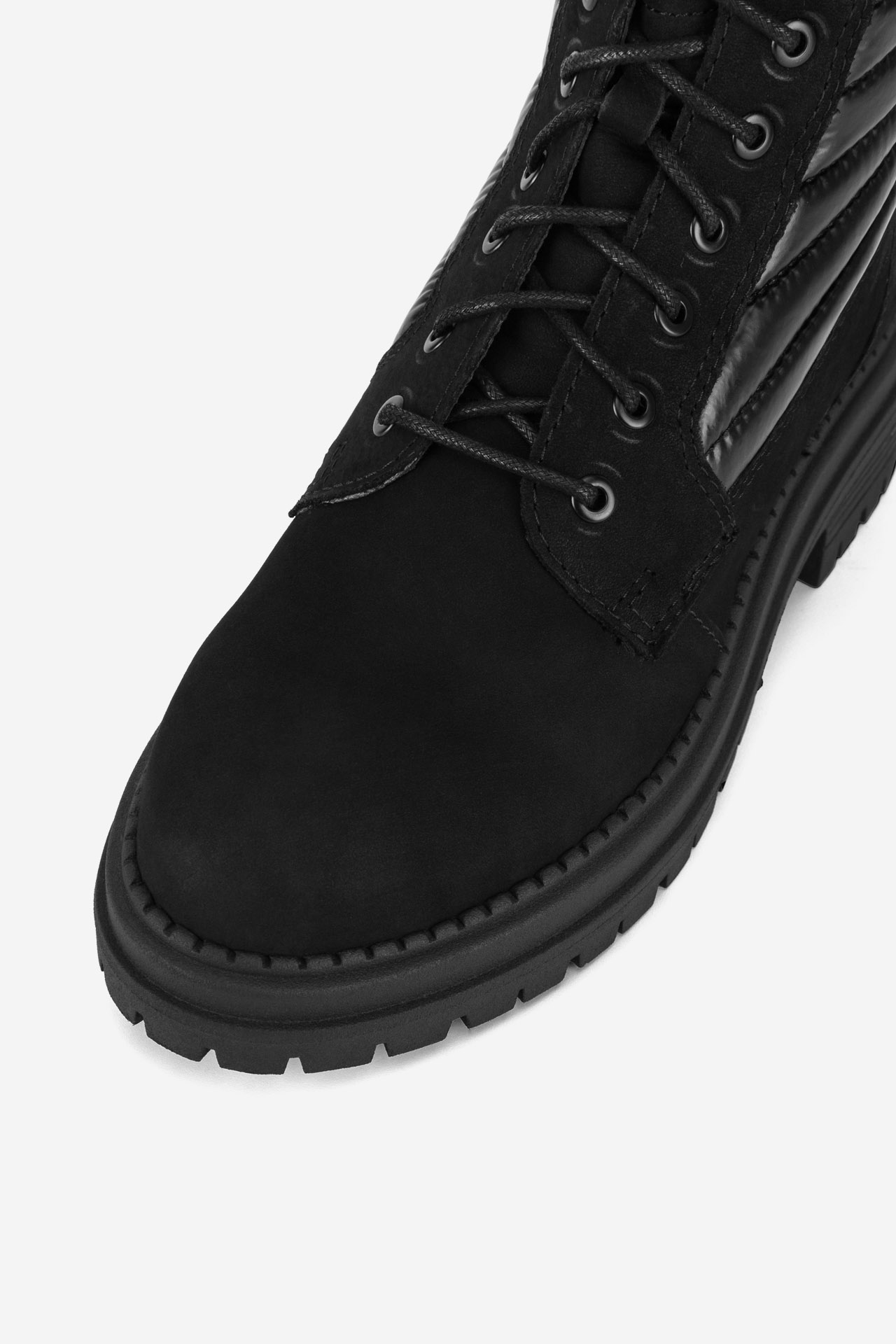 Gležnjarji z vezalkami Črna