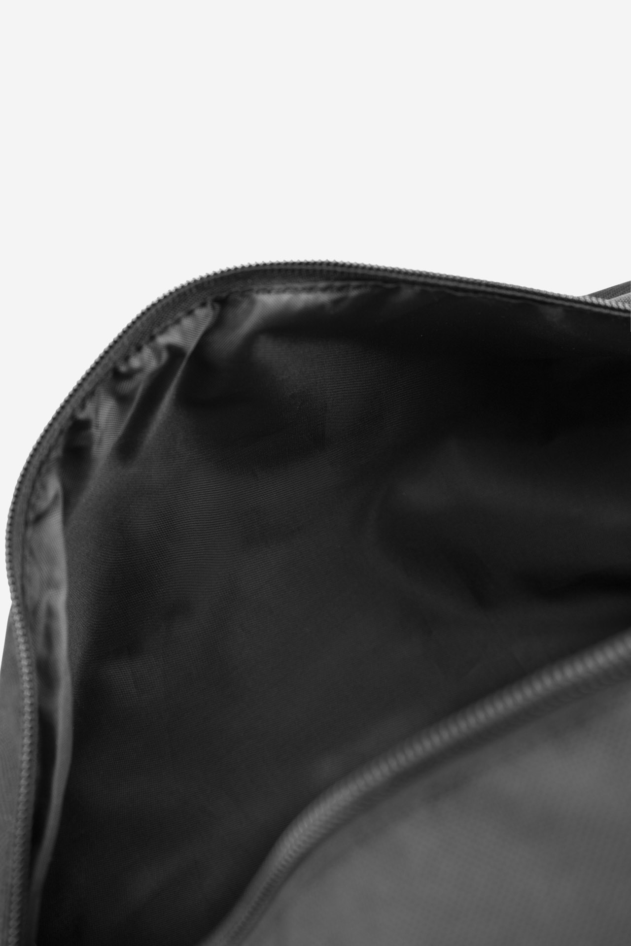 Cestovní taška ČERNÁ