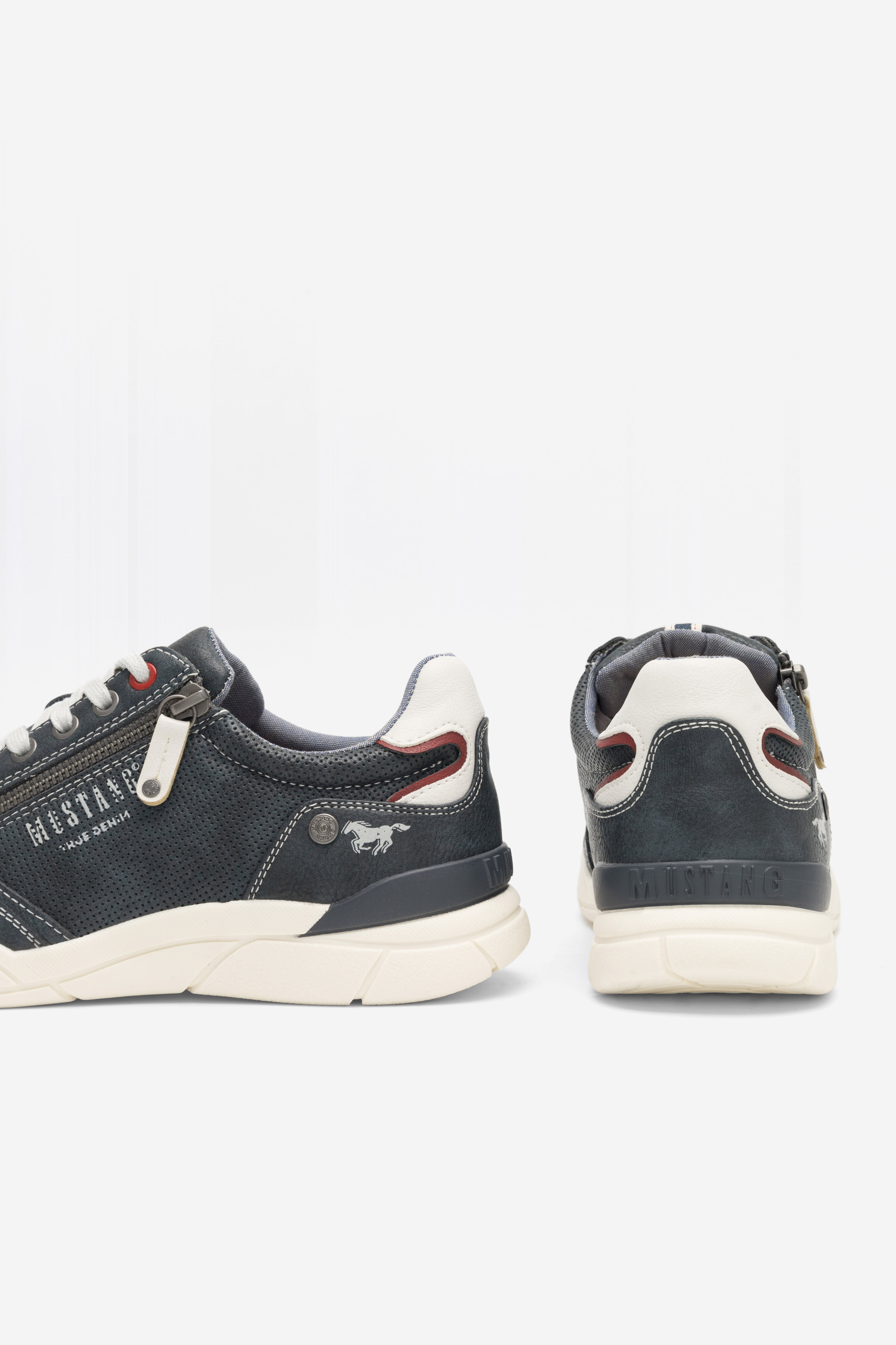 Tenisky TMAVĚ MODRÁ