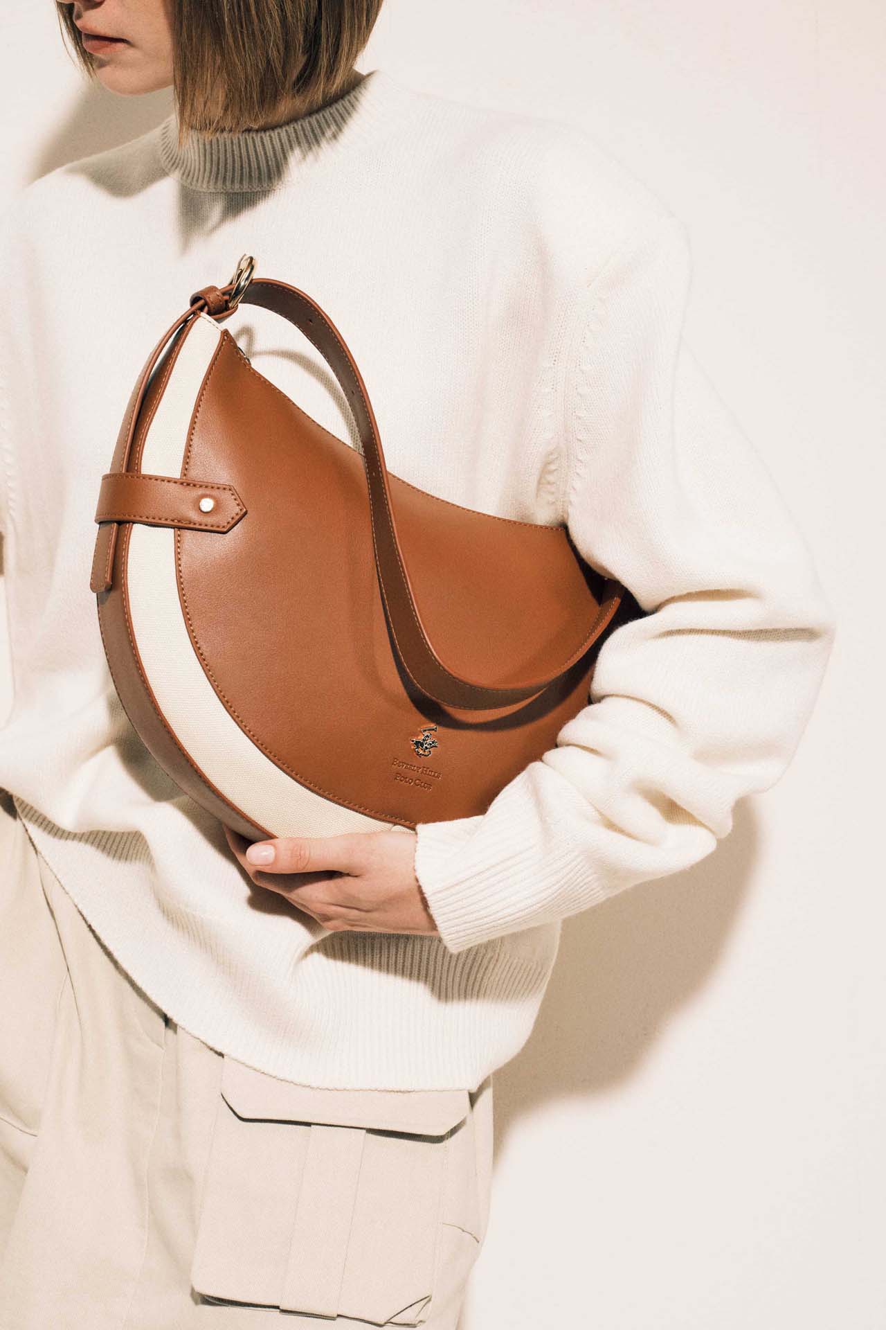 Średnia torebka rogal