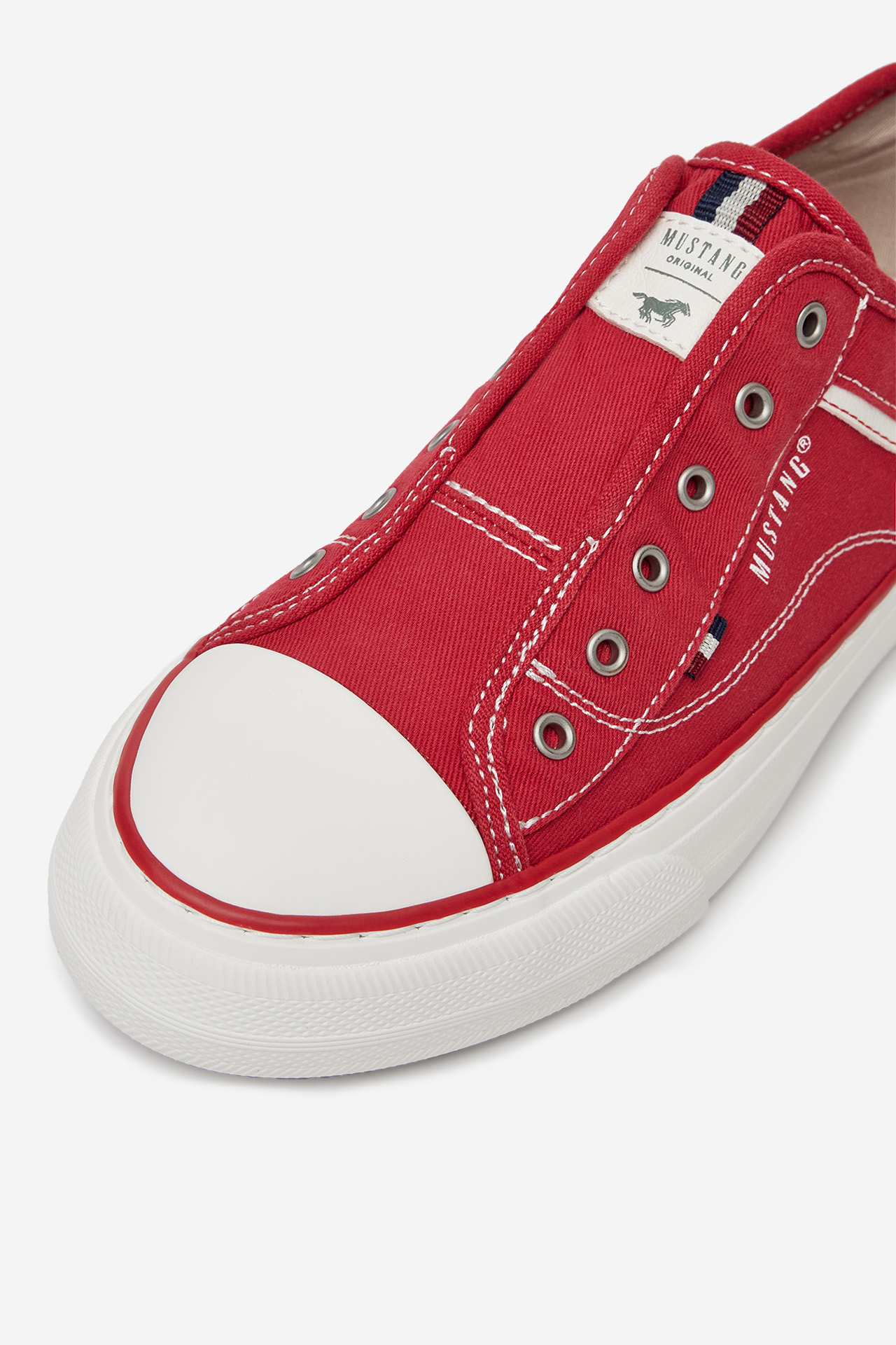 Plátěná obuv ČERVENÁ