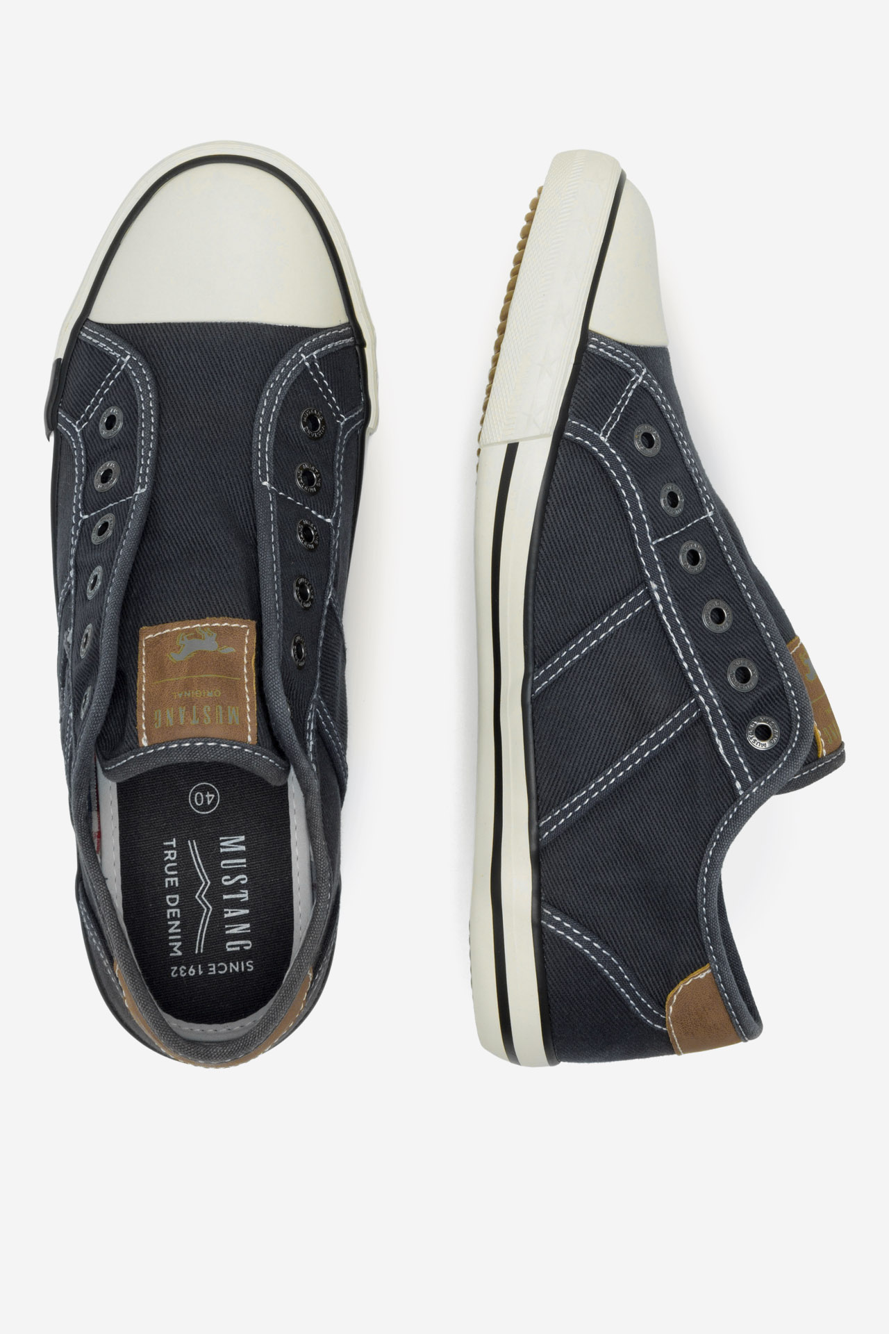 Platnene superge Črna