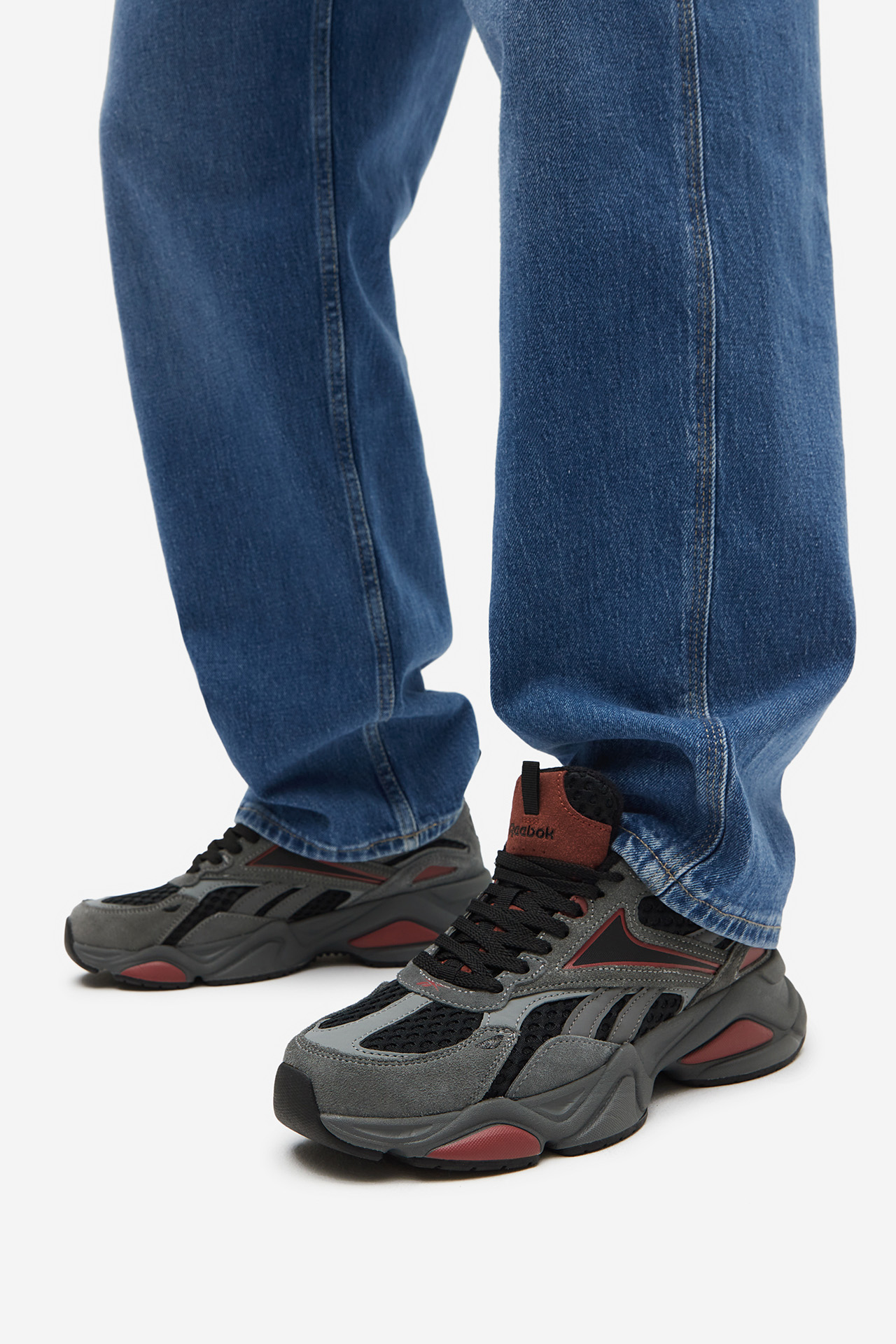 Sportovní obuv ŠEDÁ