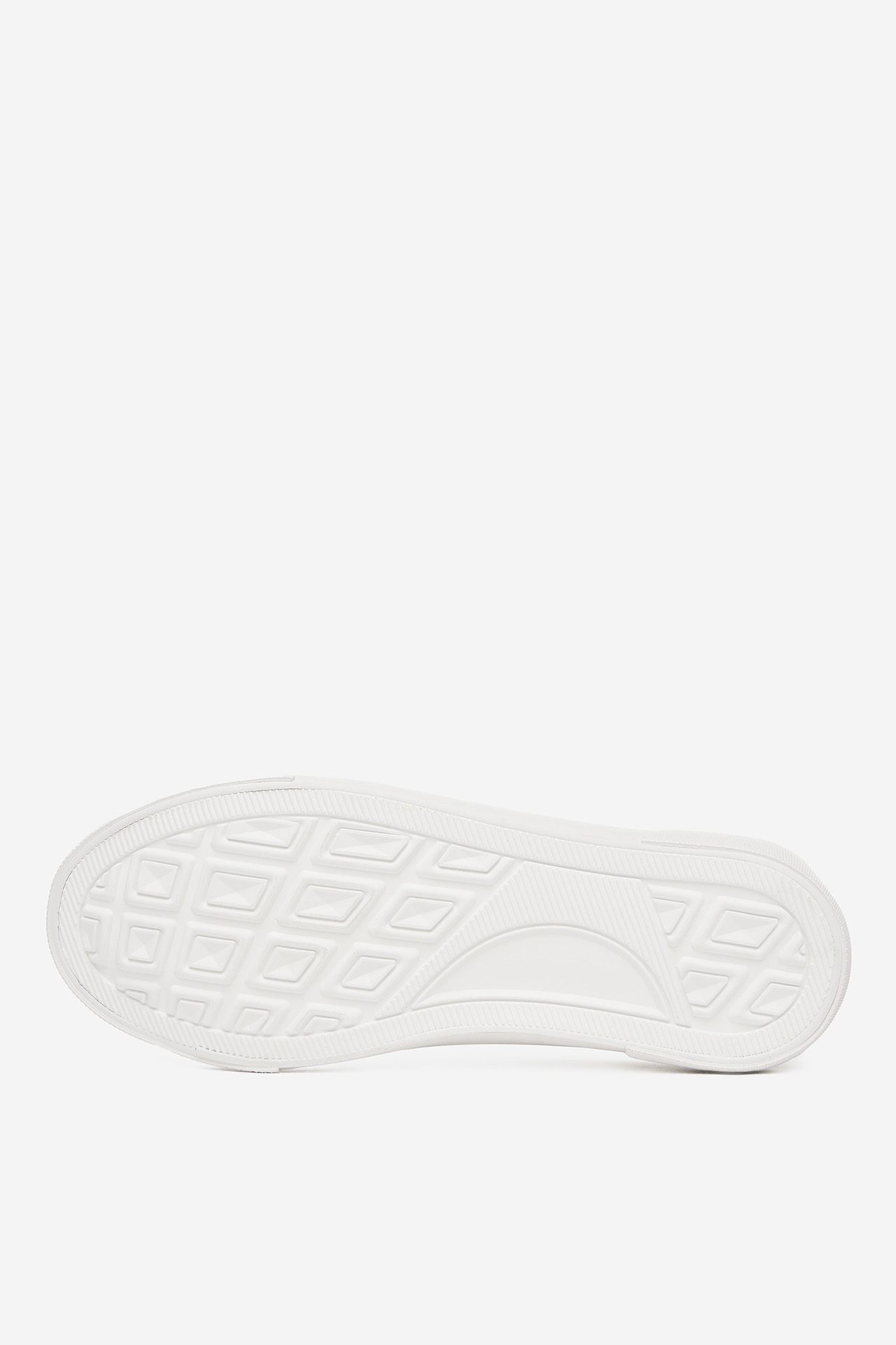 Platnene superge Bela