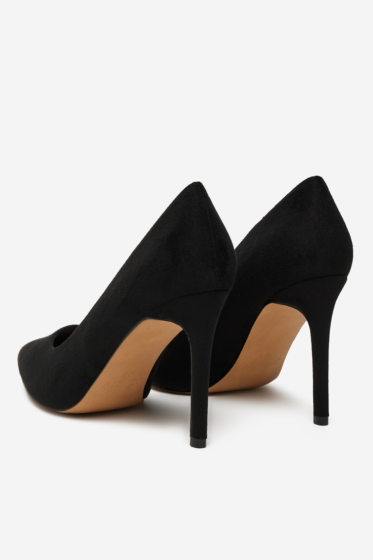 Čevlji z visoko peto Črna