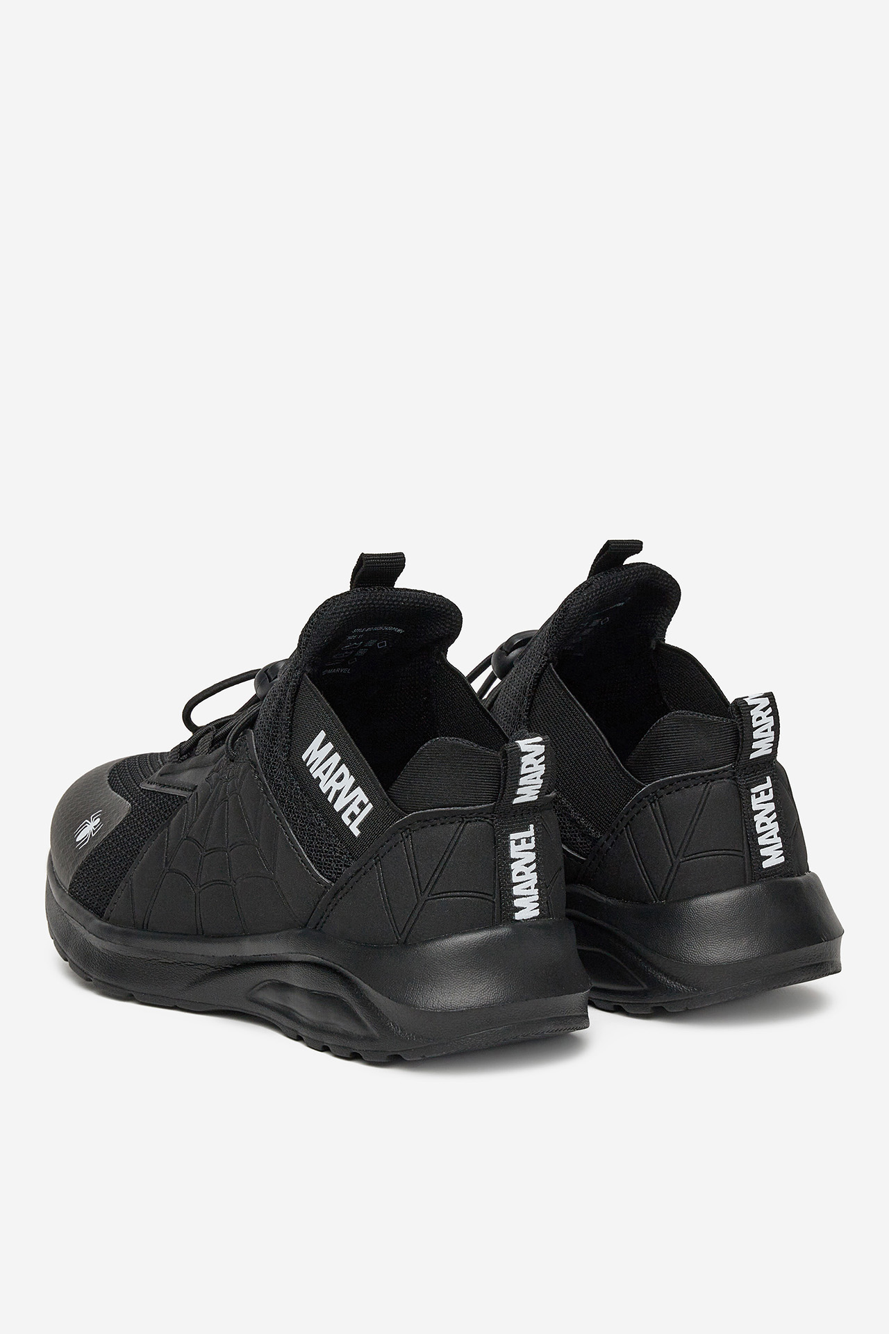 Sportovní obuv ČERNÁ