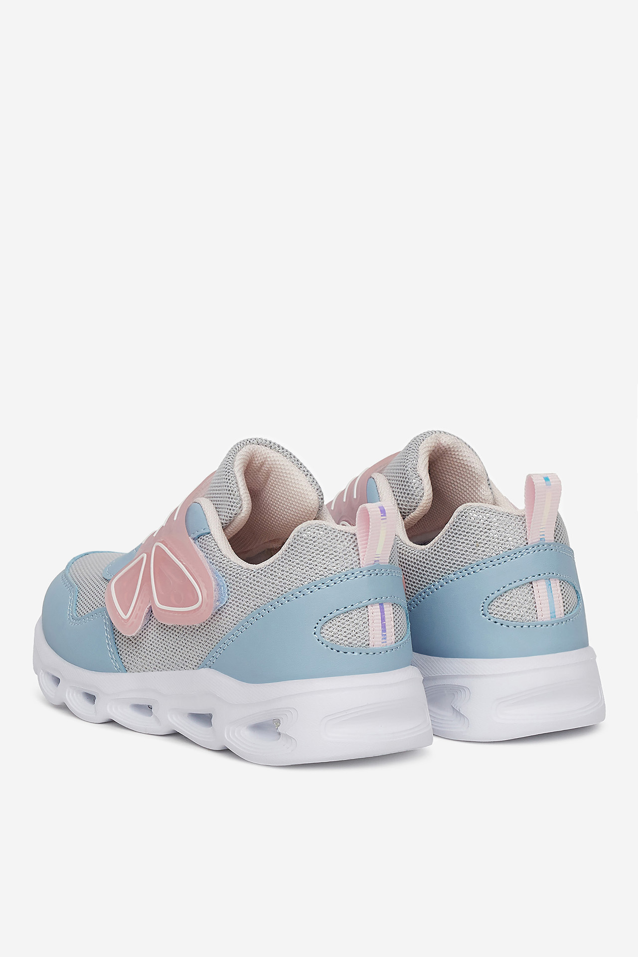 Superge Svetlo modra