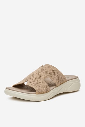 Clara Barson R25SS02834 BÉŽOVÁ