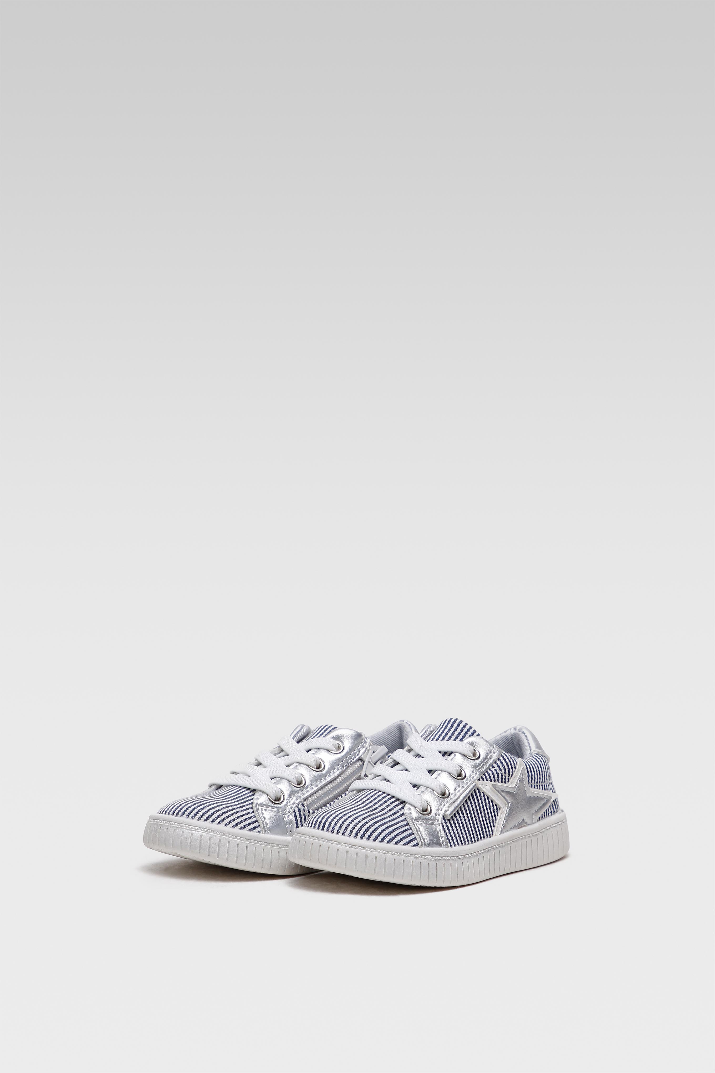 Superge Srebrna