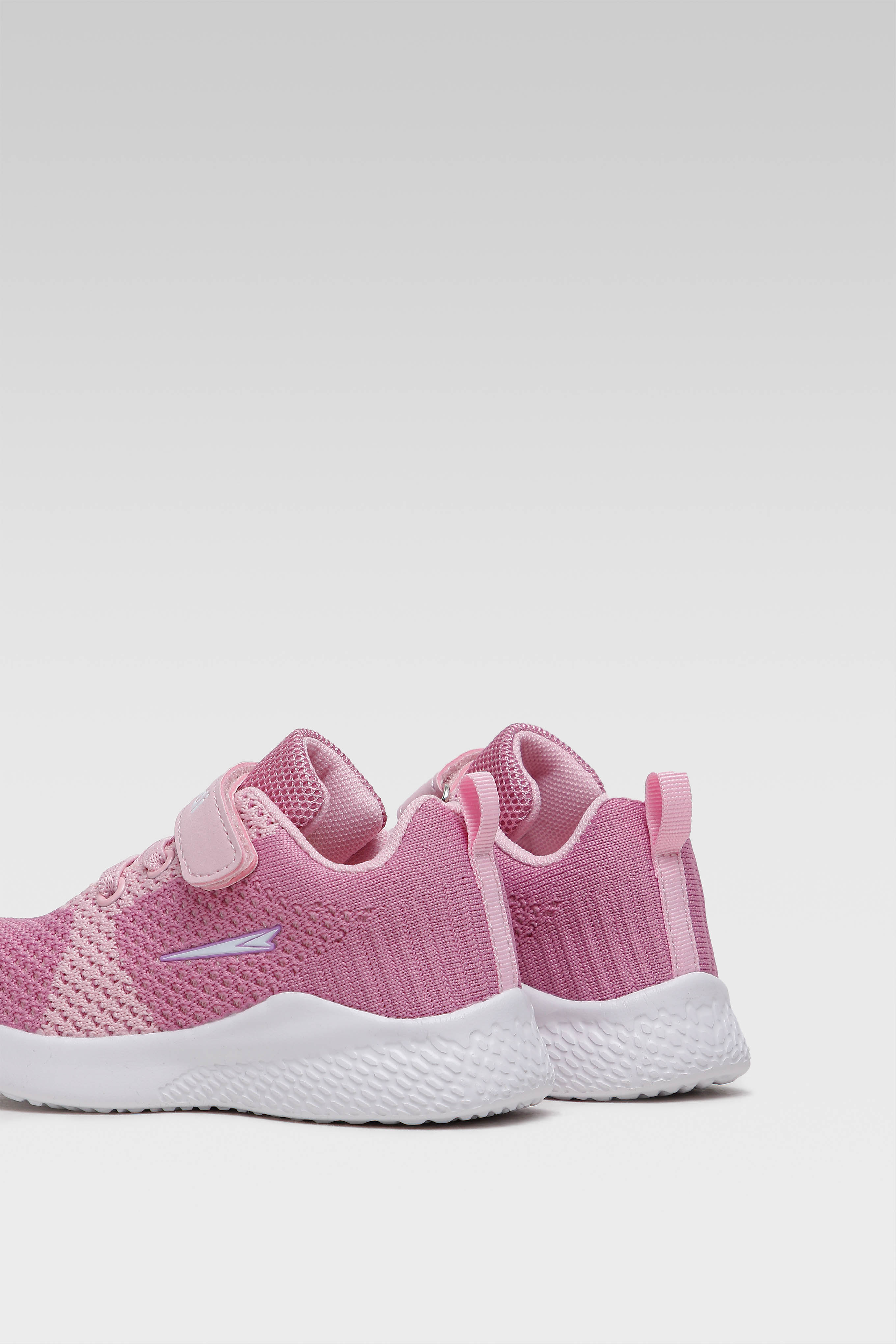 Sportska obuća ROZE