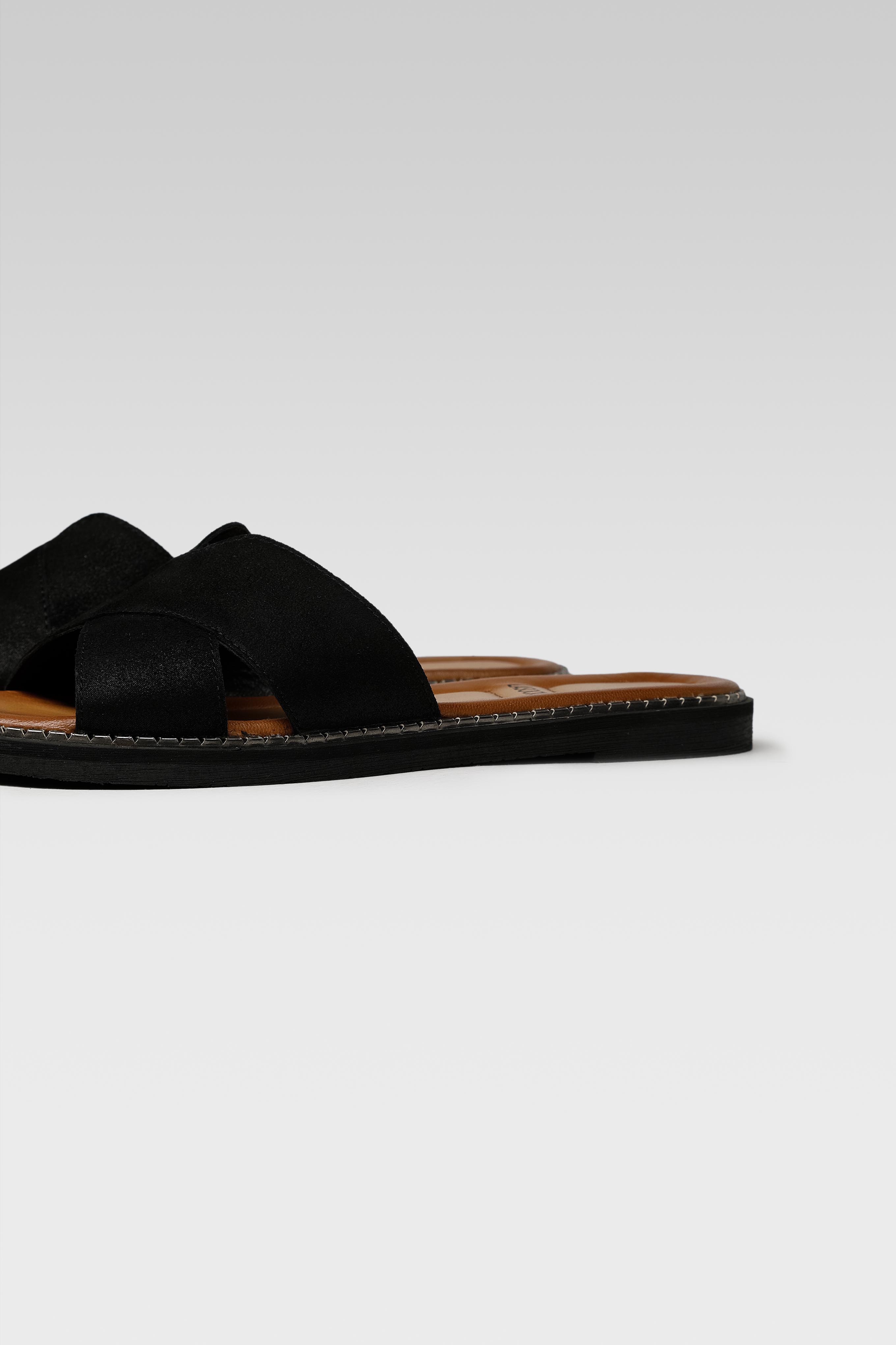 Papuče CRNA