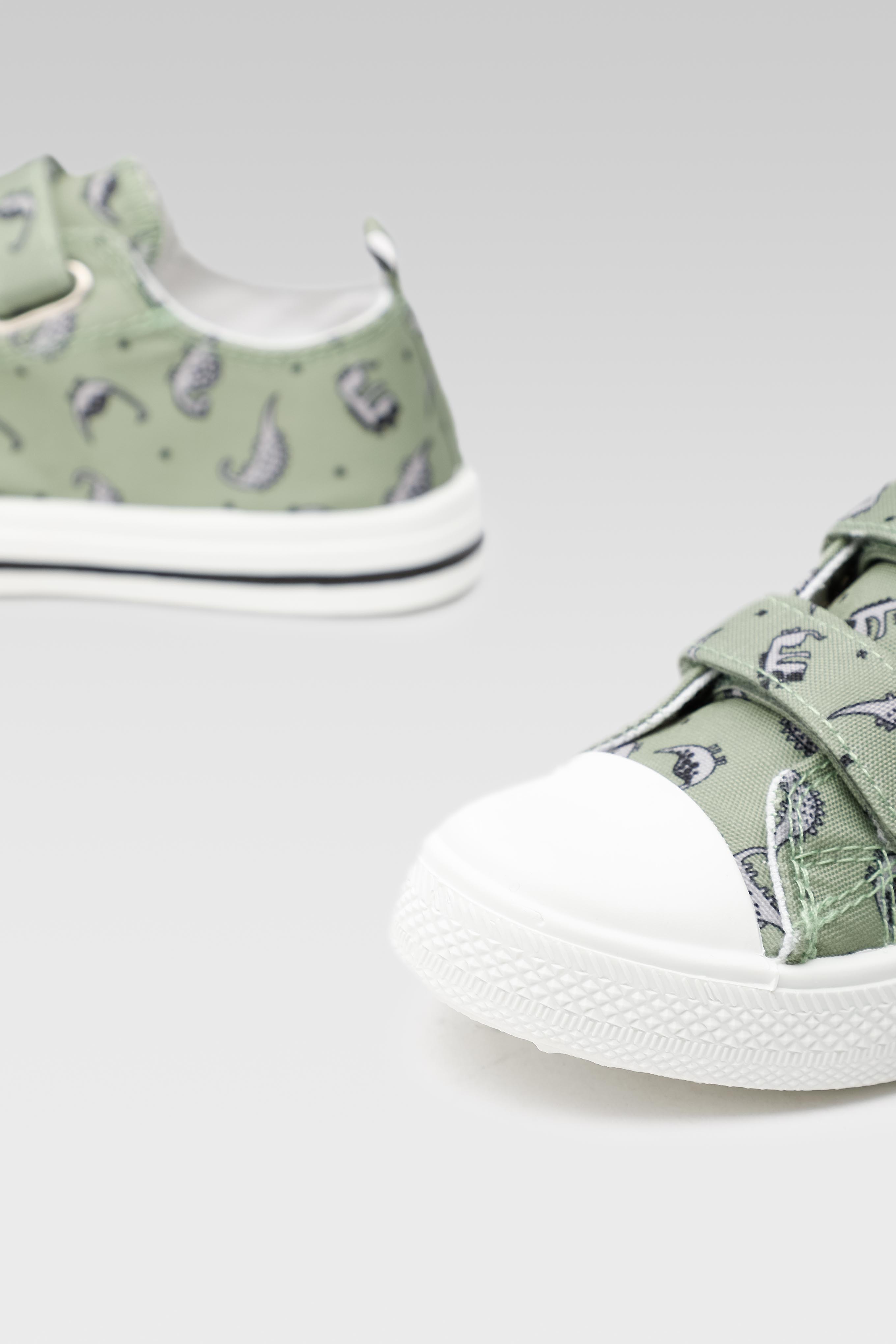 Platnene superge Zelena