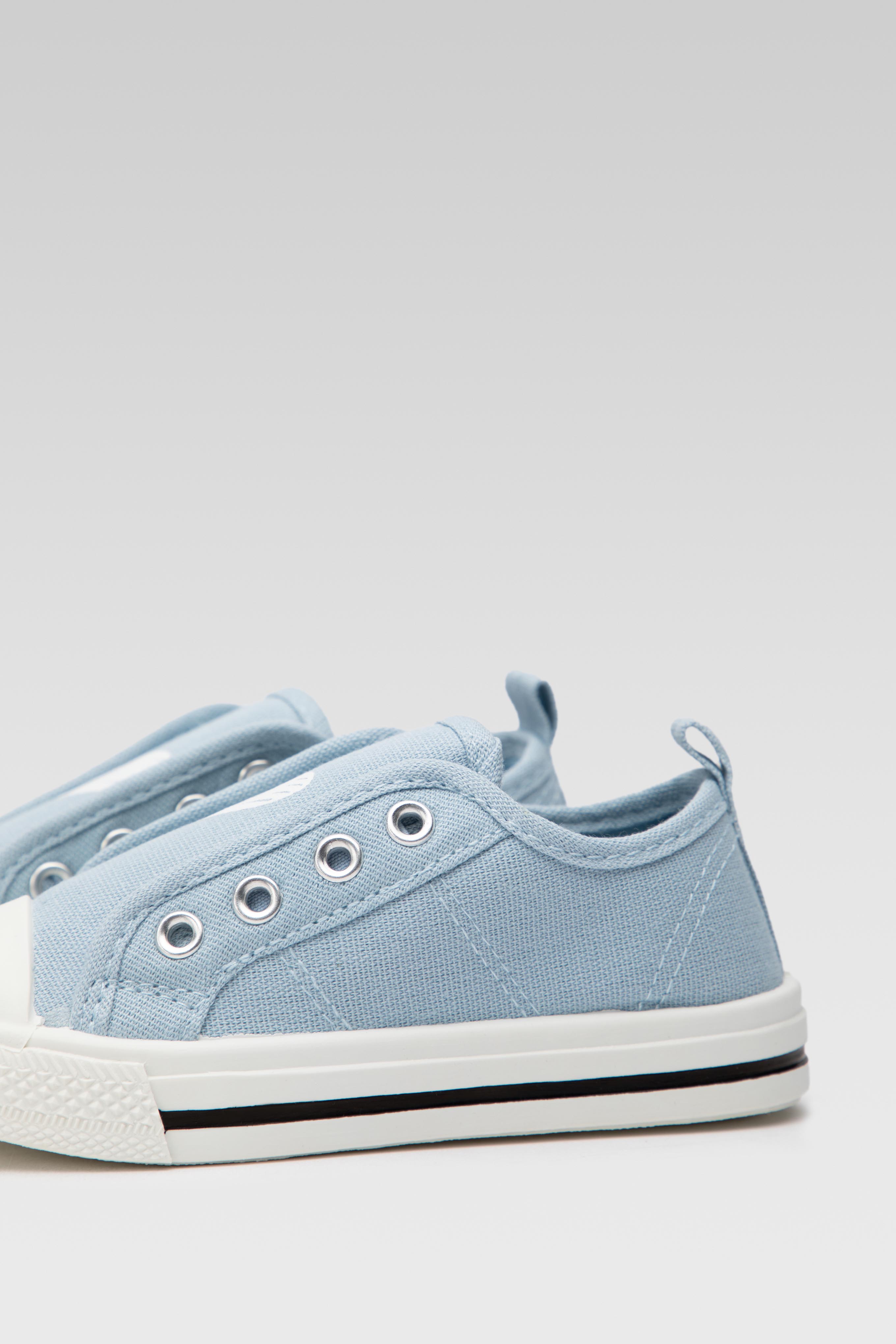 Platnene superge Modra