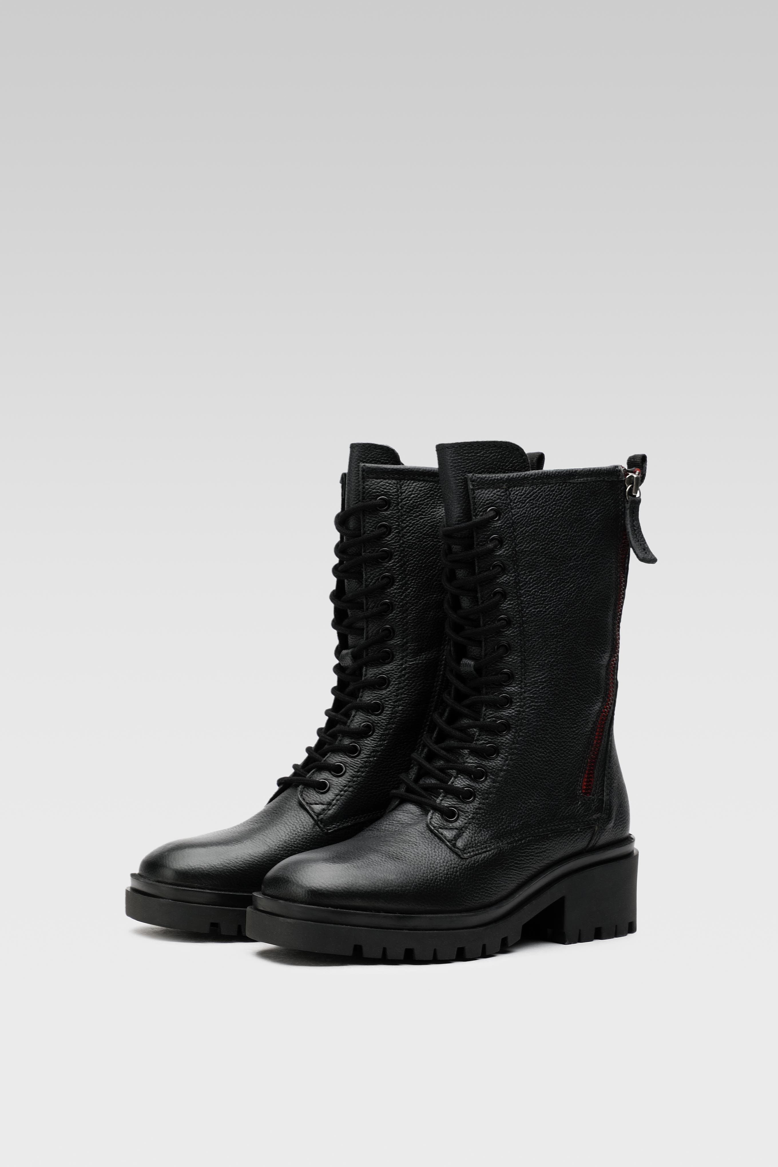 Šněrovací vyšší obuv ČERNÁ